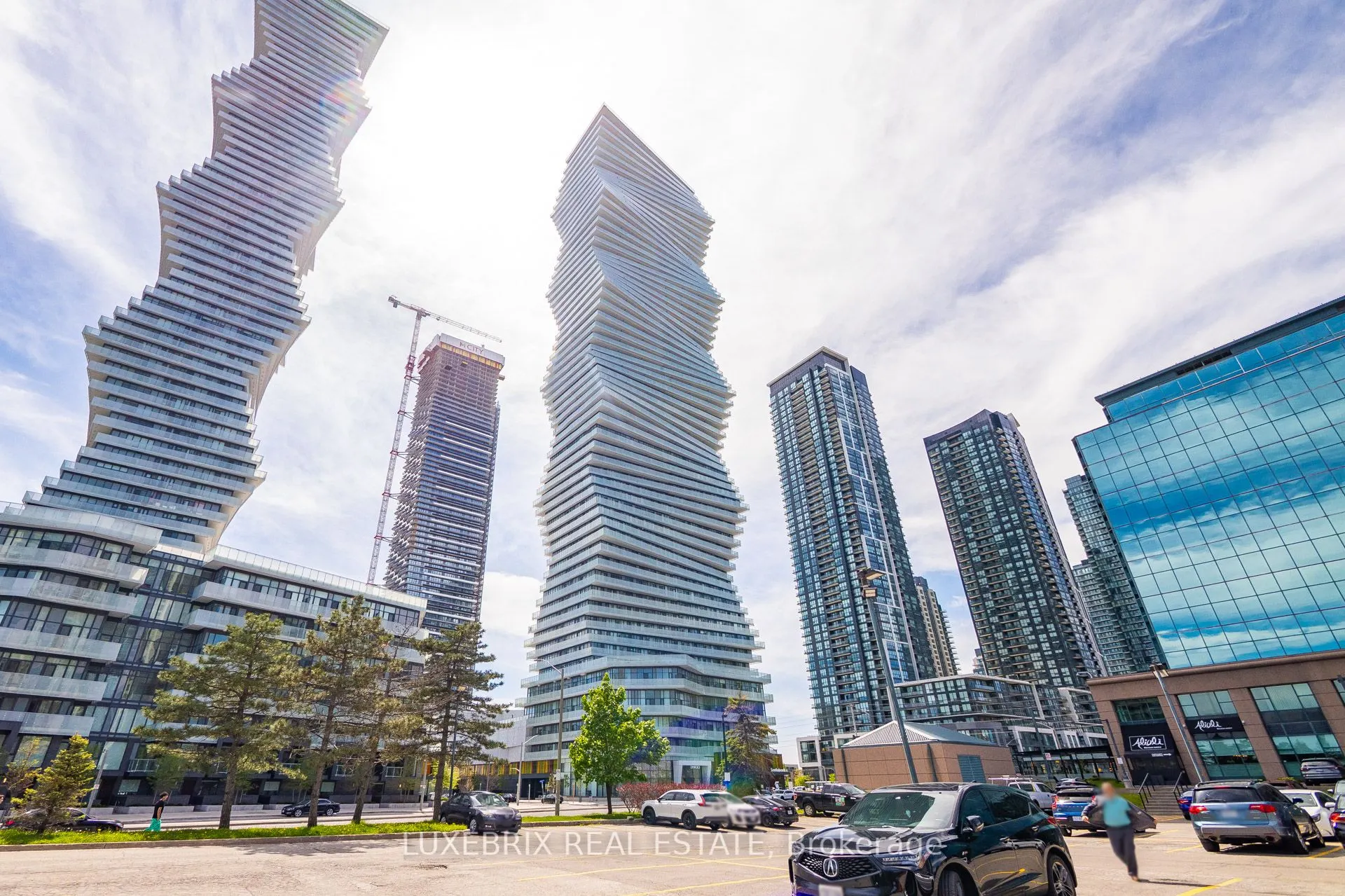3900 Confederation Parkway, #2112