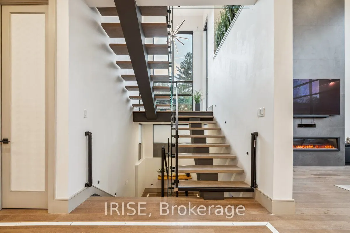 1453 Seagram Avenue