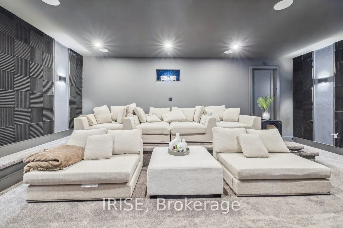 1453 Seagram Avenue