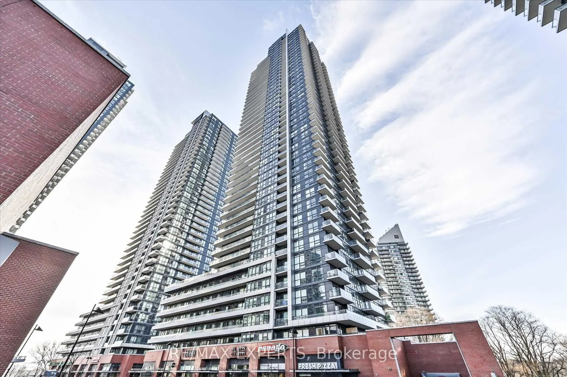 2220 Lake Shore Boulevard W, #608