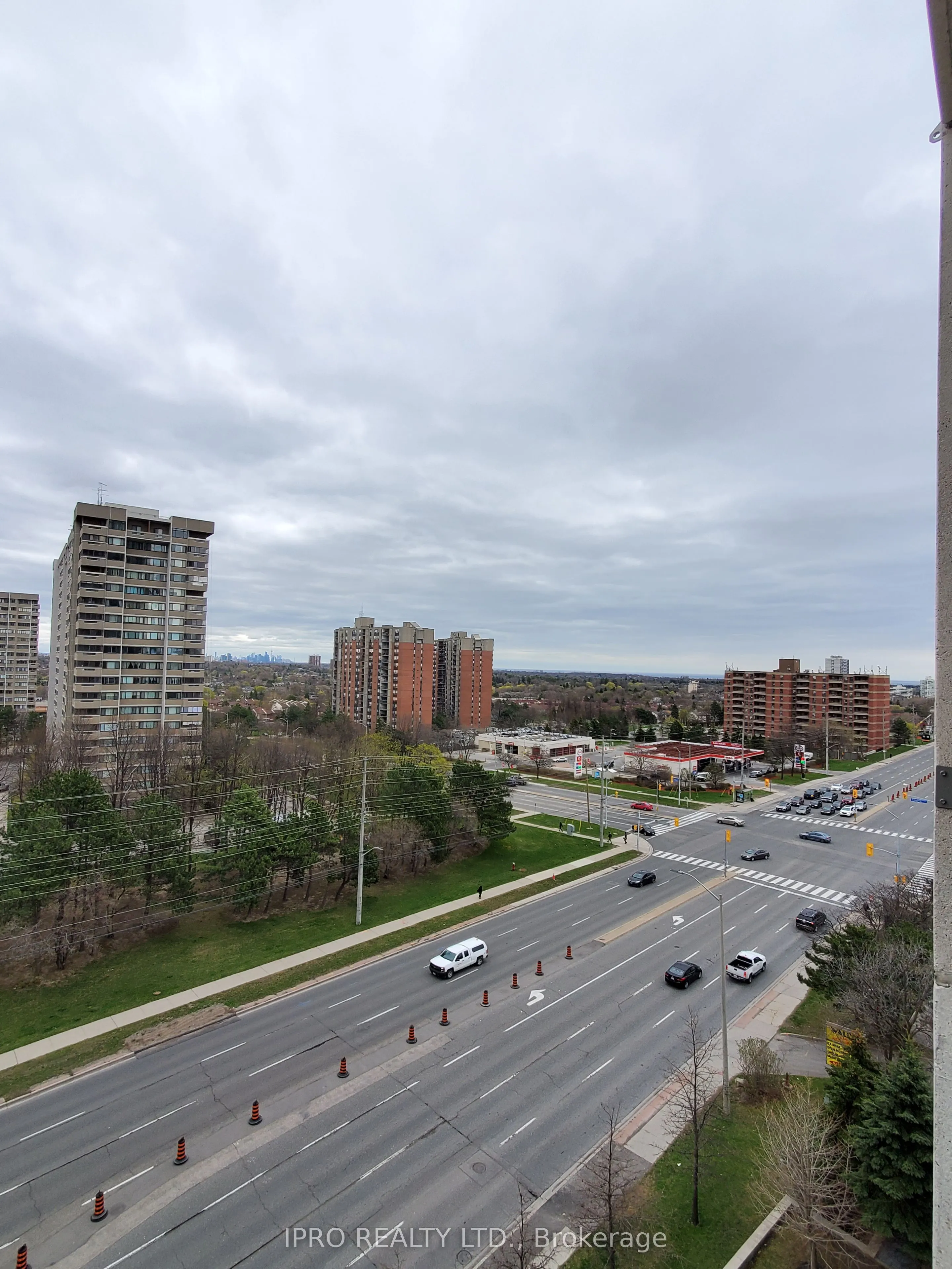 3504 Hurontario Street, #1001