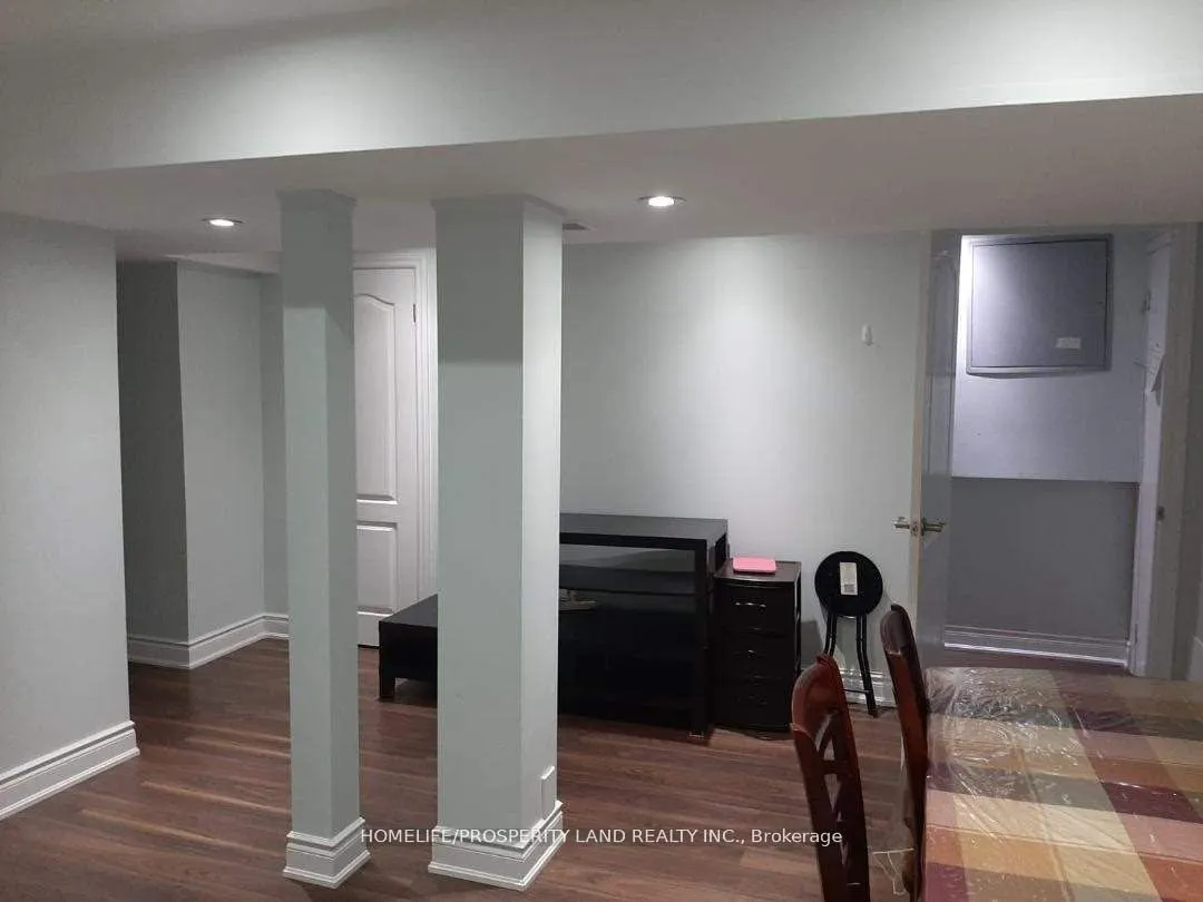 7207 Aspen Avenue, #Bsmt