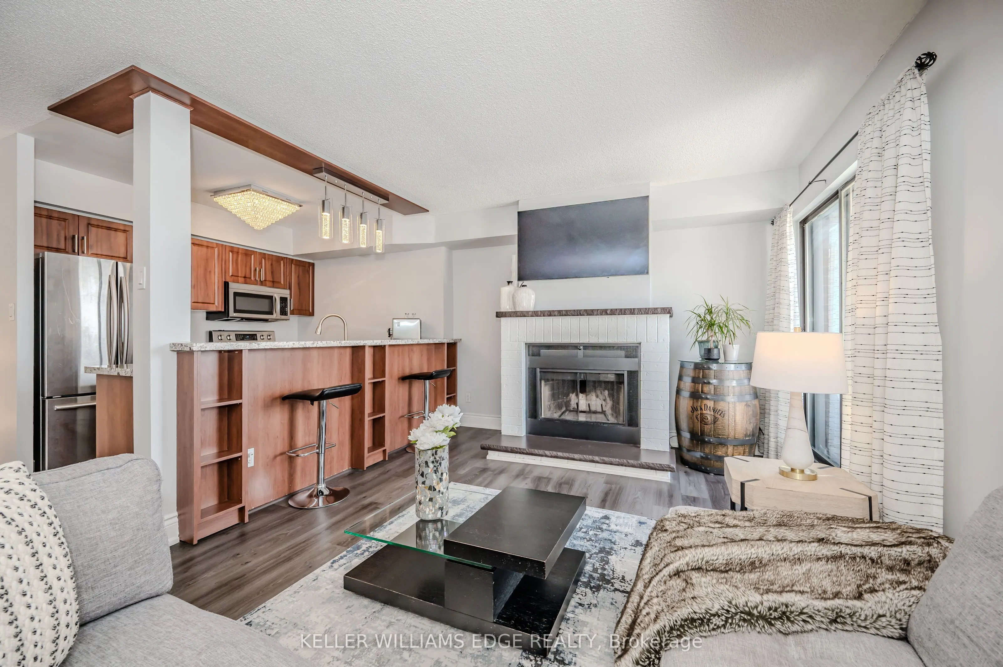 1000 Cedarglen Gate #625