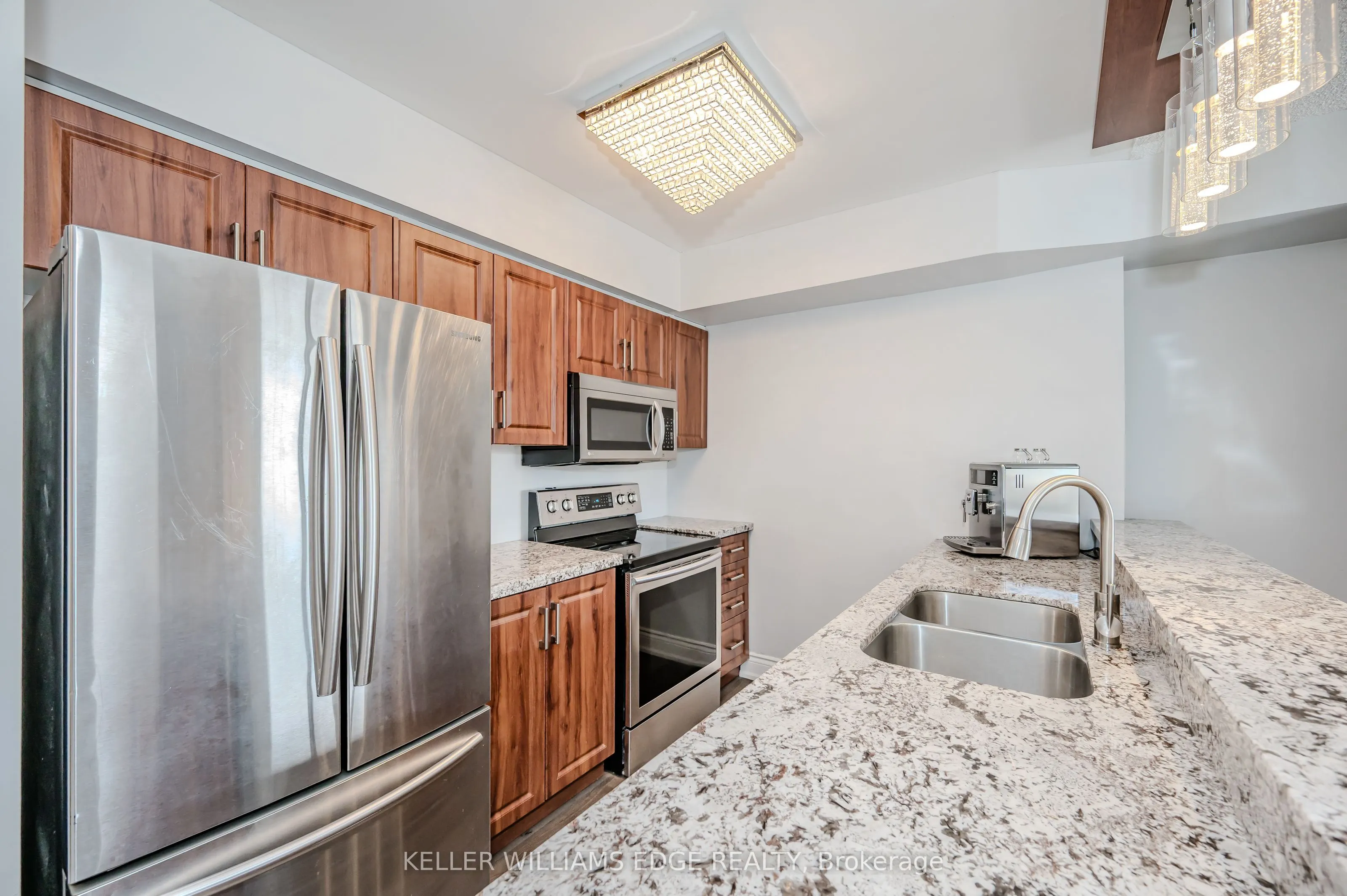 1000 Cedarglen Gate #625