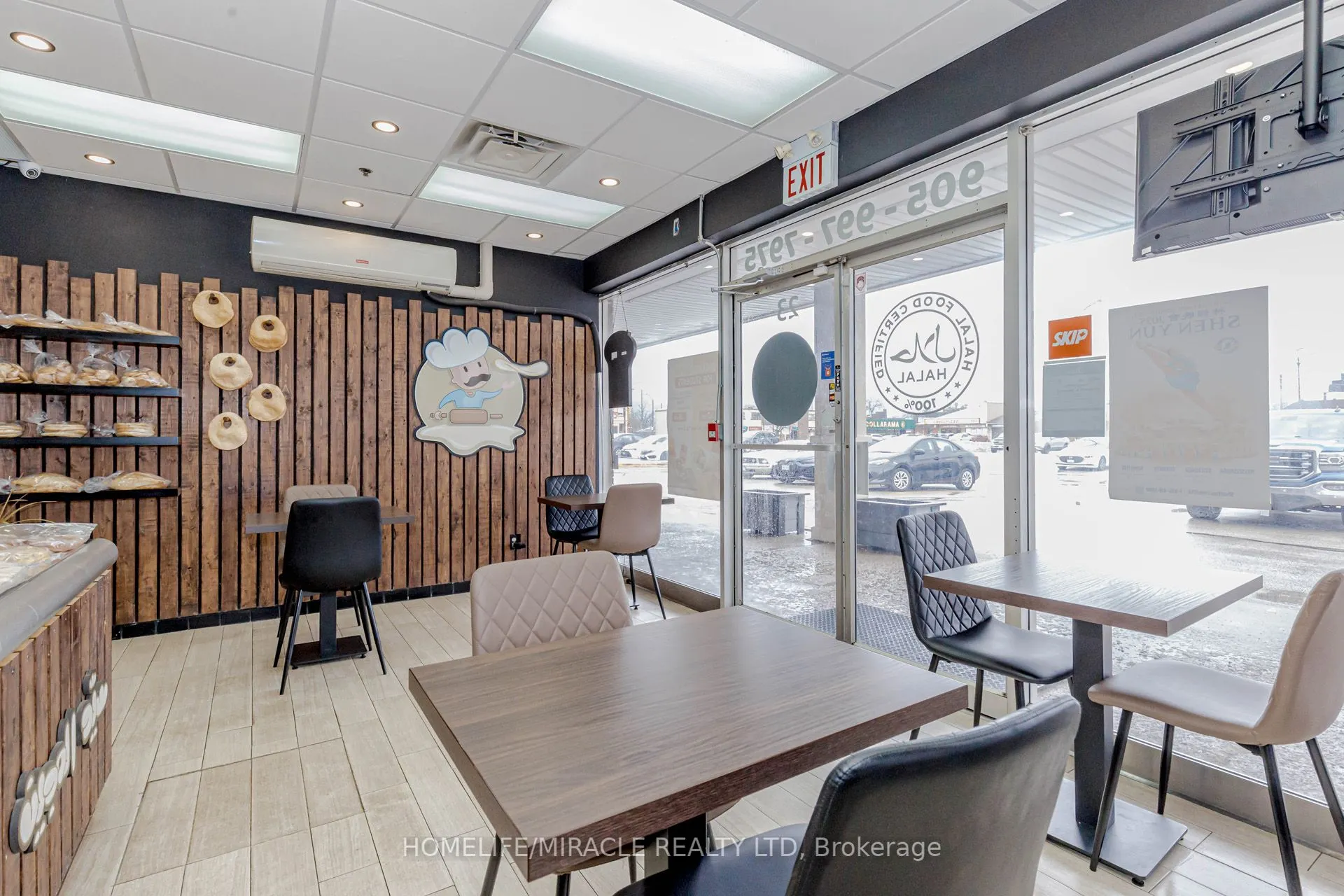 128 Queen Street S, #23