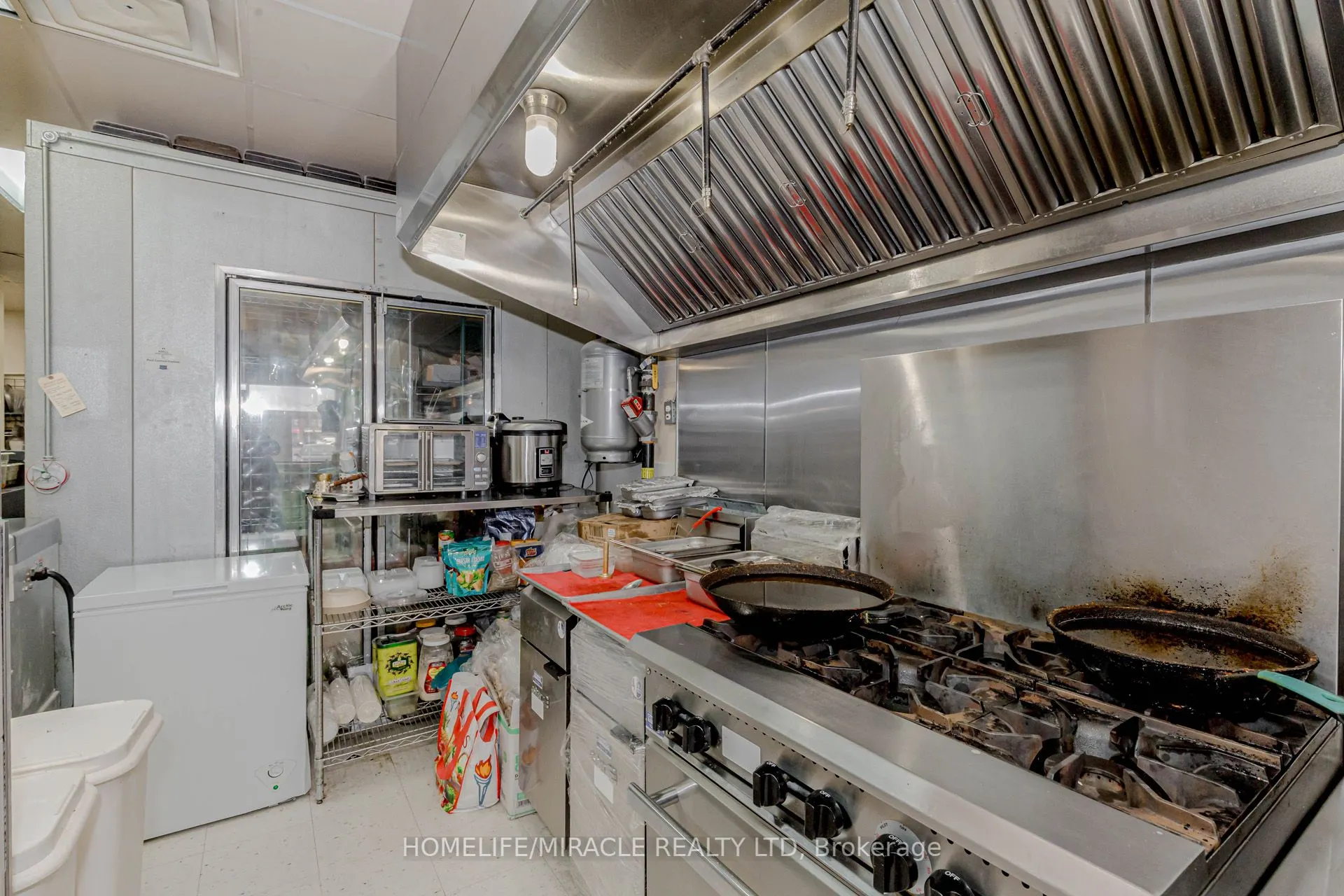 128 Queen Street S, #23
