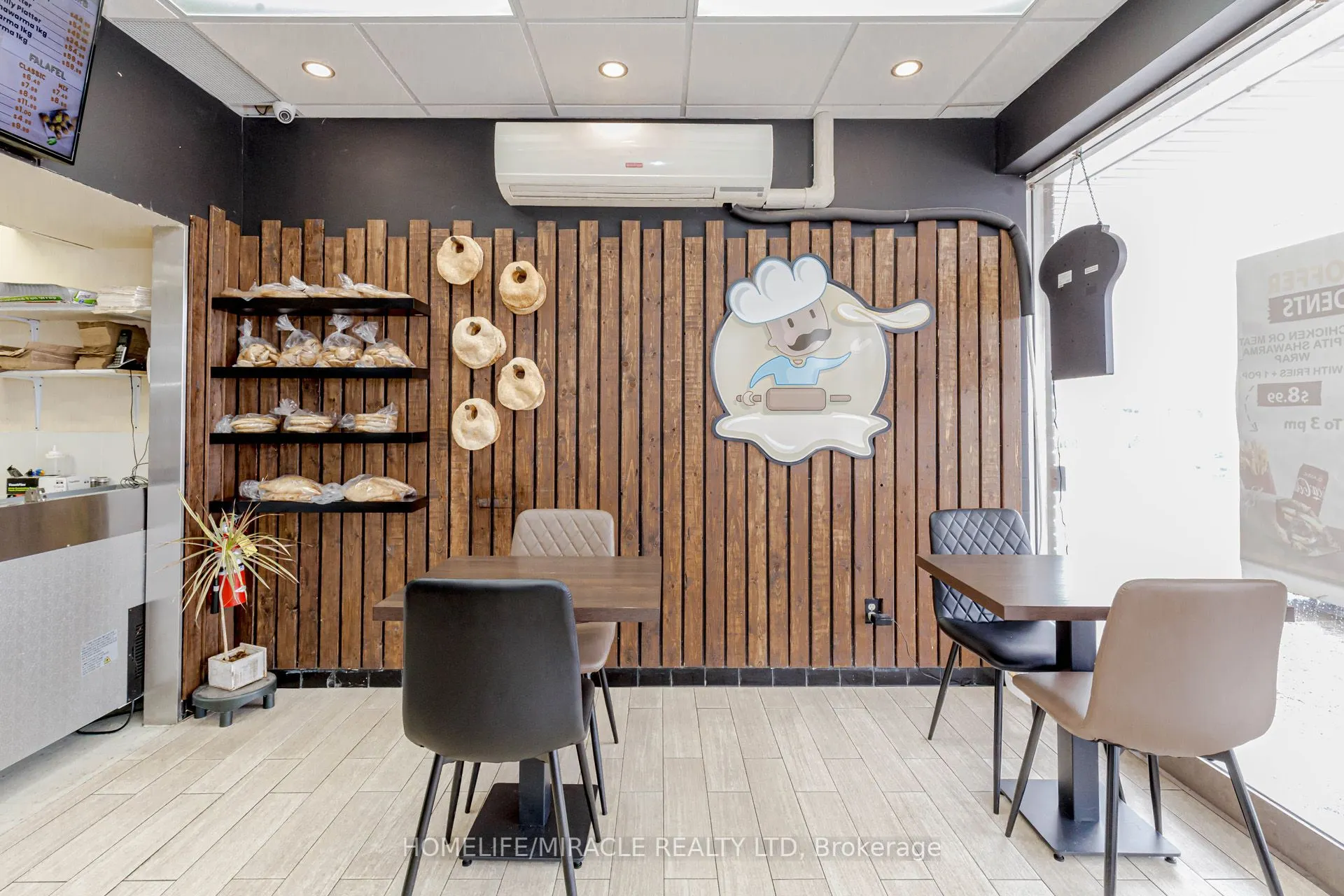 128 Queen Street S, #23