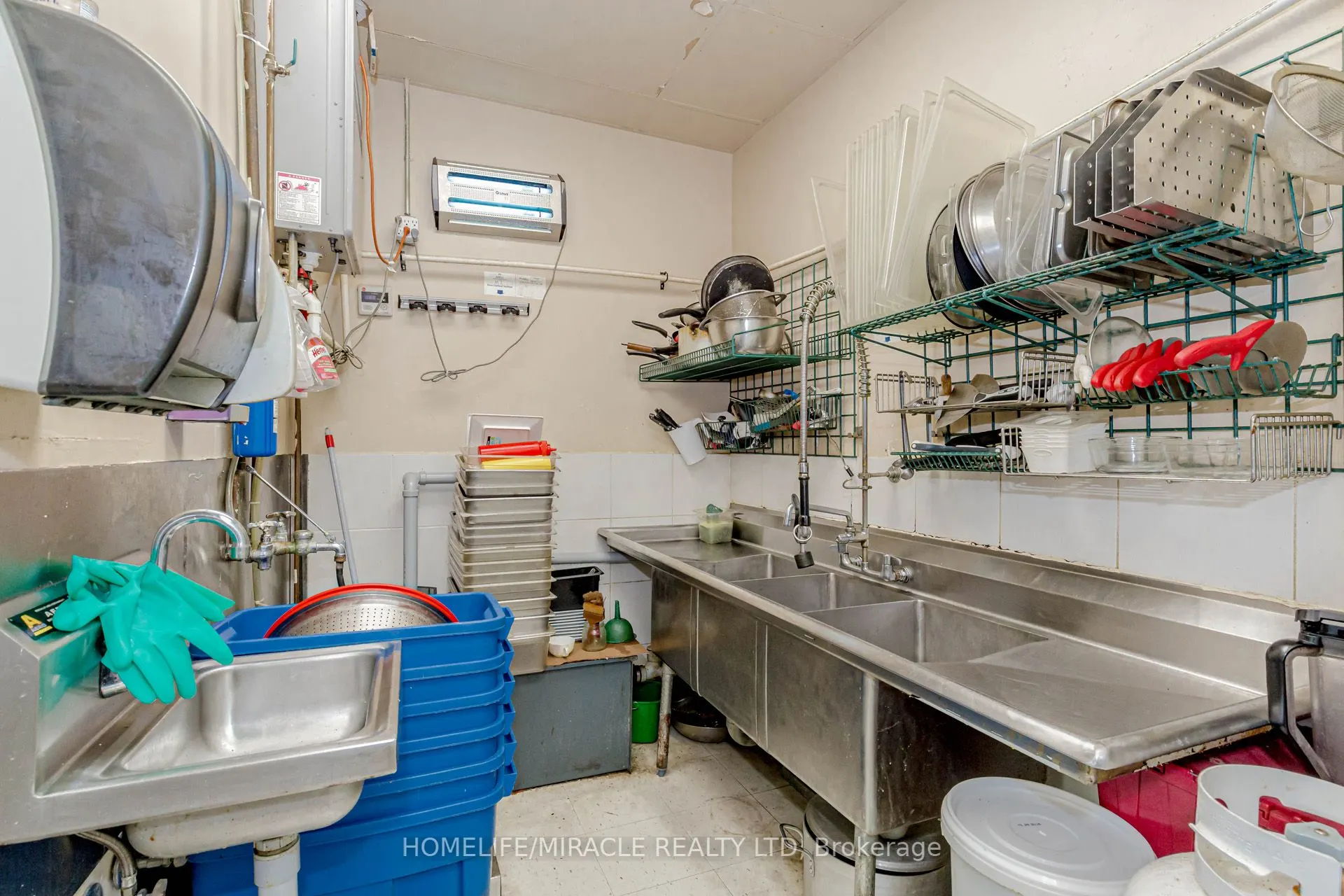 128 Queen Street S, #23