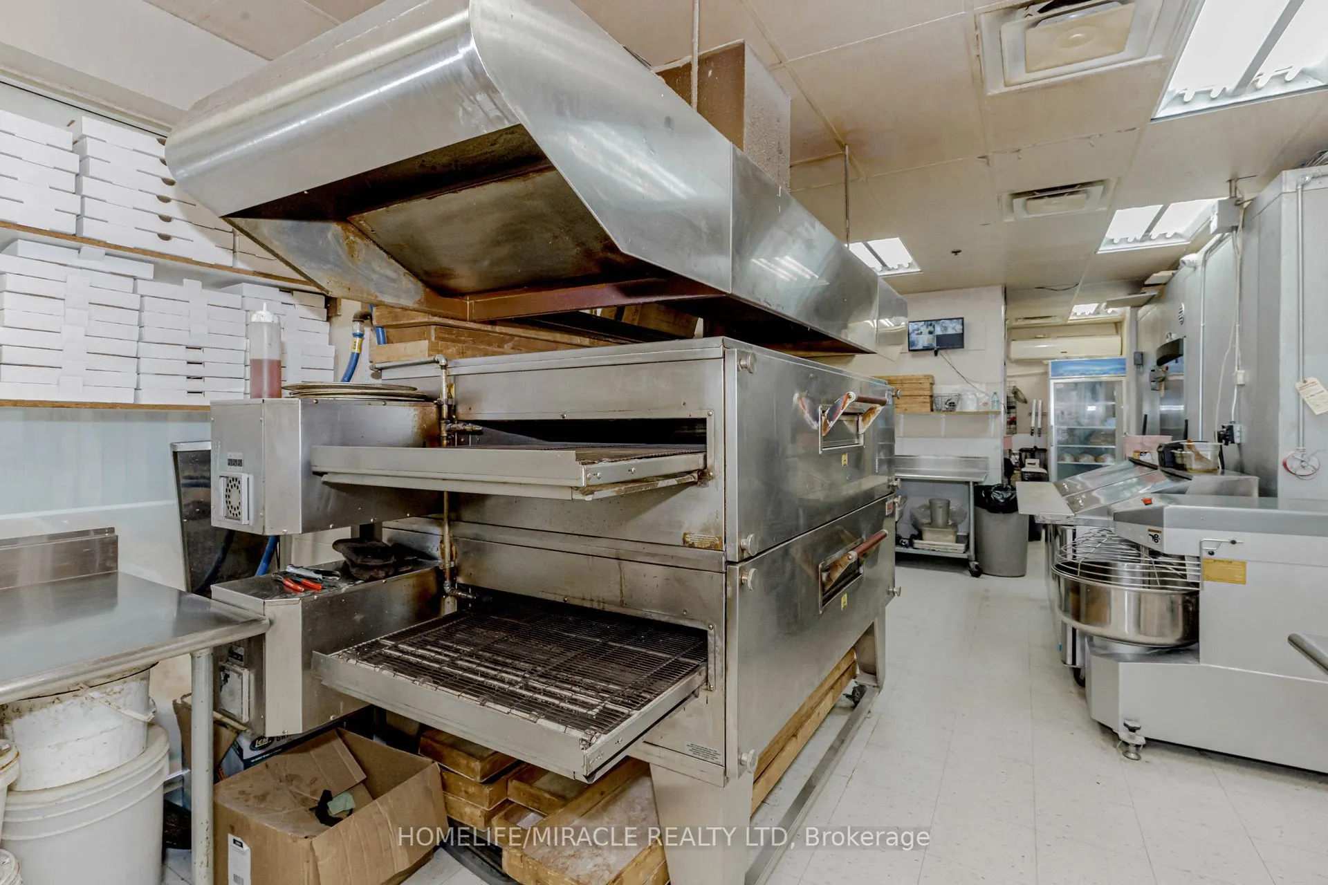 128 Queen Street S, #23