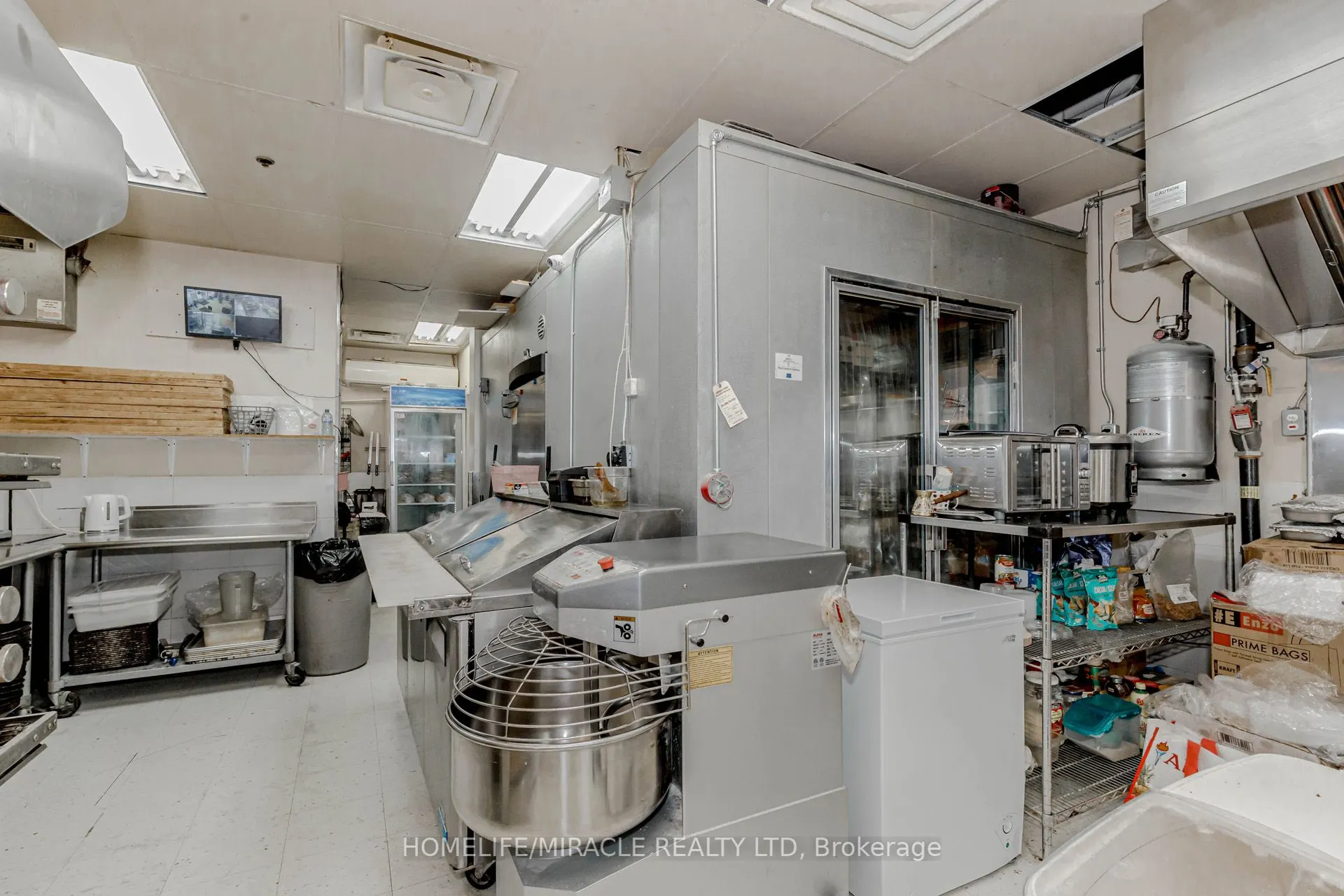 128 Queen Street S, #23