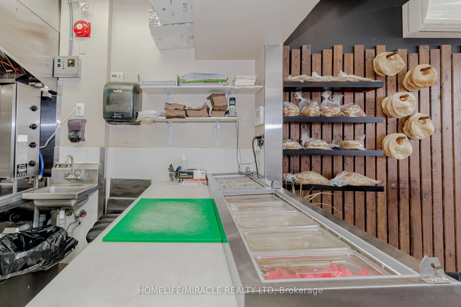 128 Queen Street S, #23