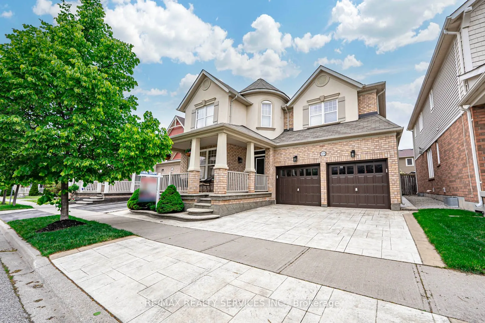 879 Etherington Way