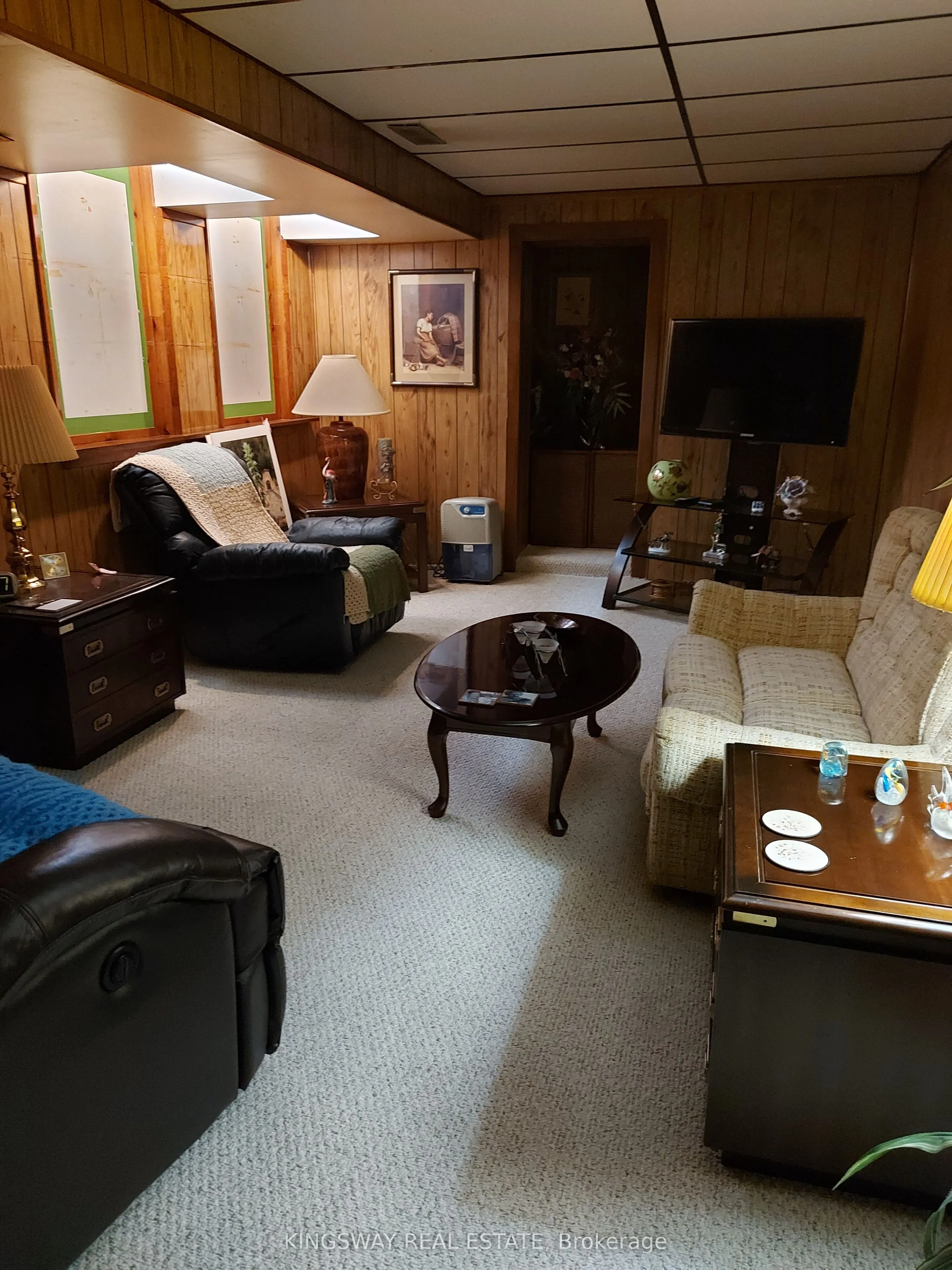 20 Mineola Road E, #101