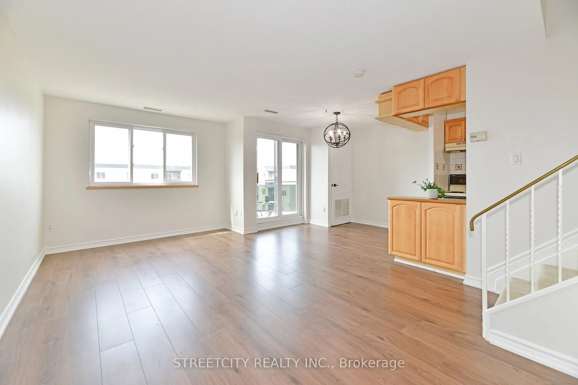 2001 Bonnymede Drive, #140