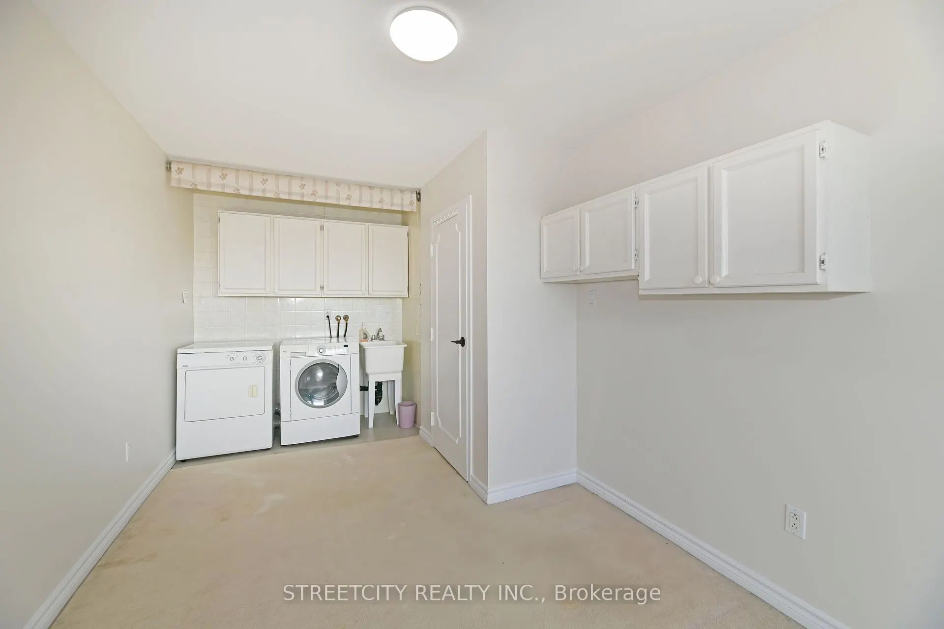 2001 Bonnymede Drive, #140