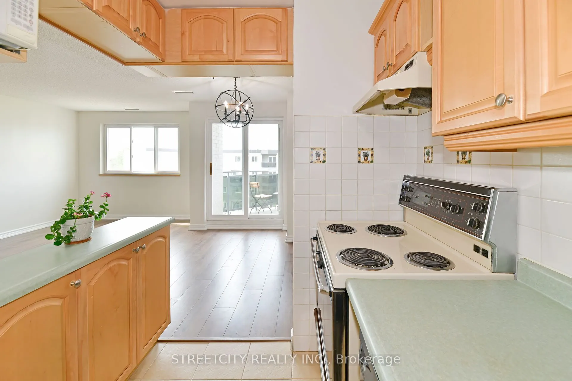 2001 Bonnymede Drive, #140