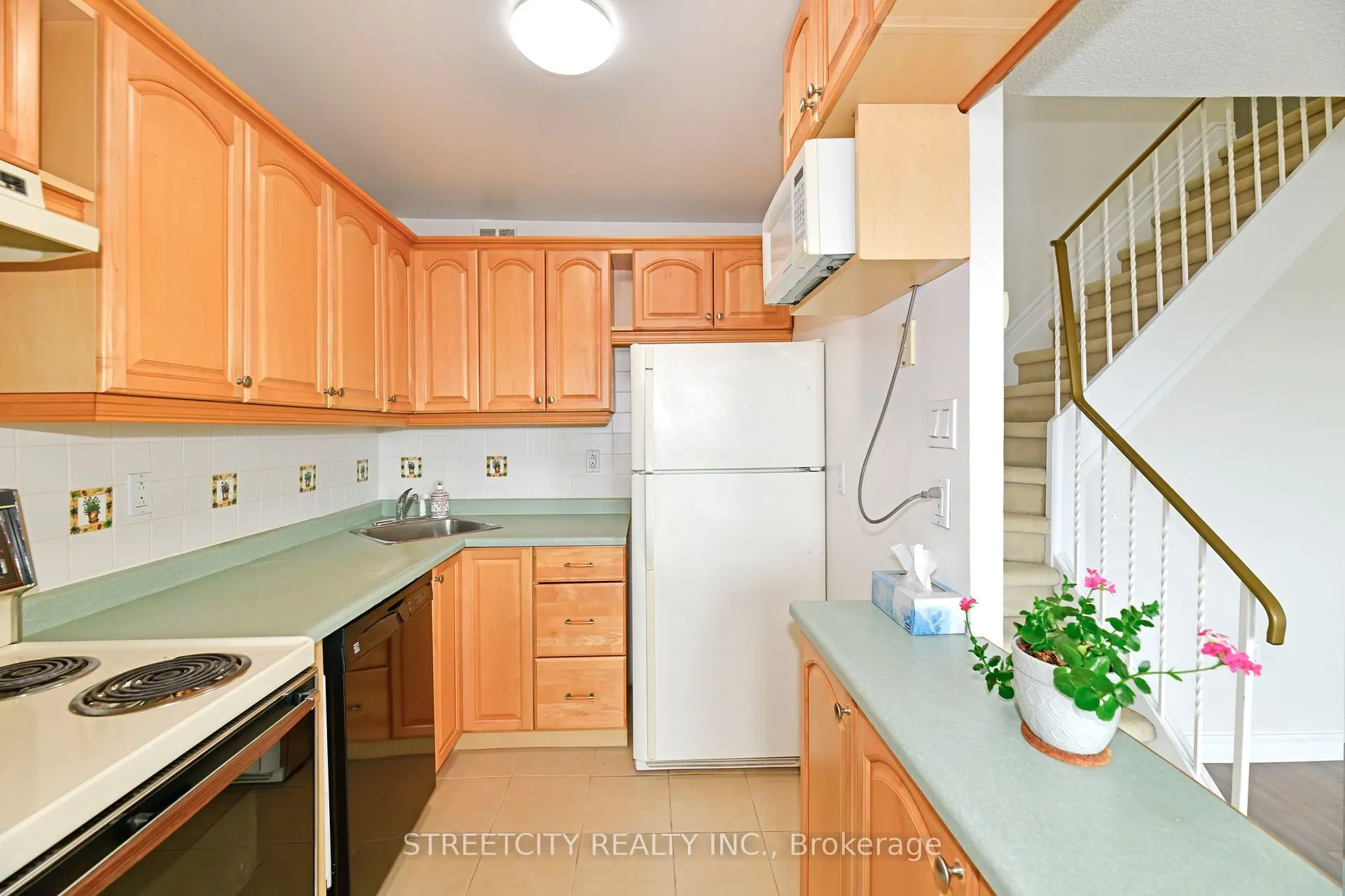 2001 Bonnymede Drive, #140