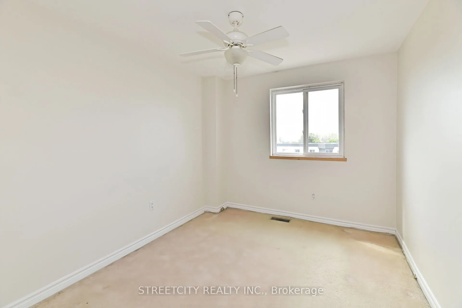 2001 Bonnymede Drive, #140