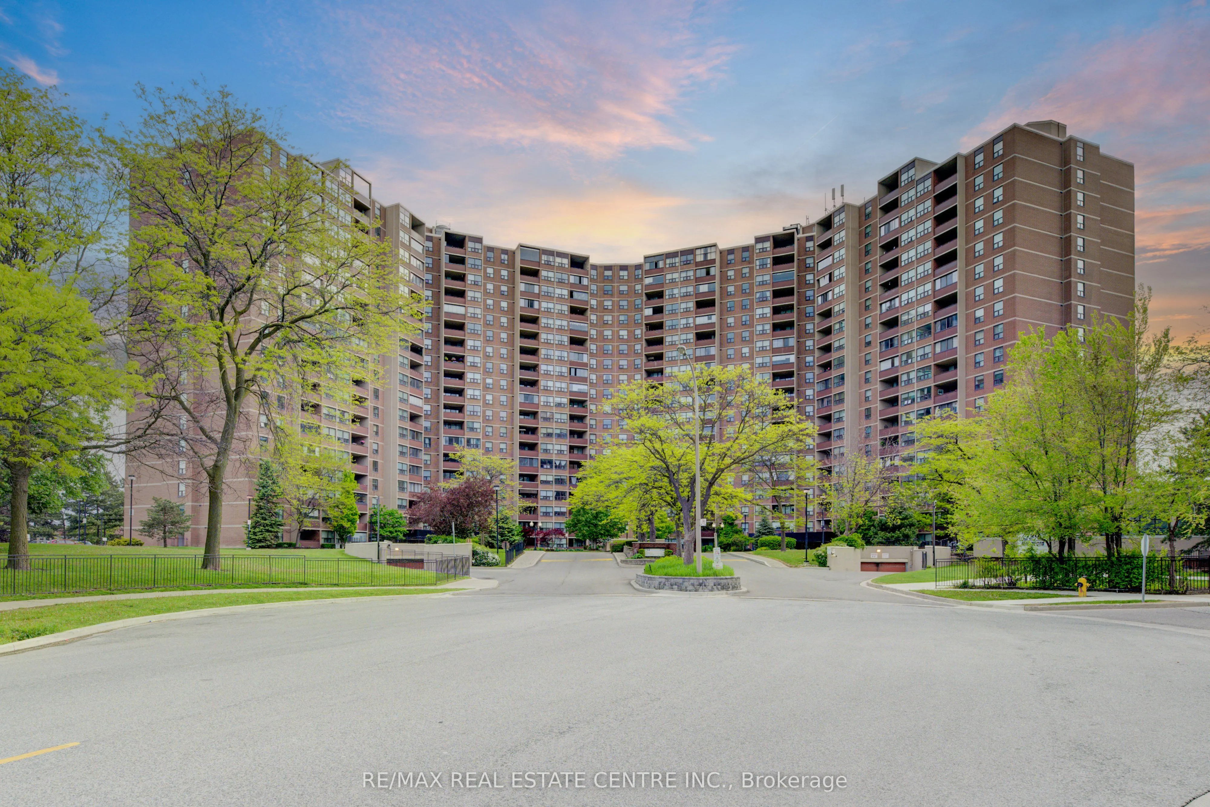 716 The West Mall, #1109