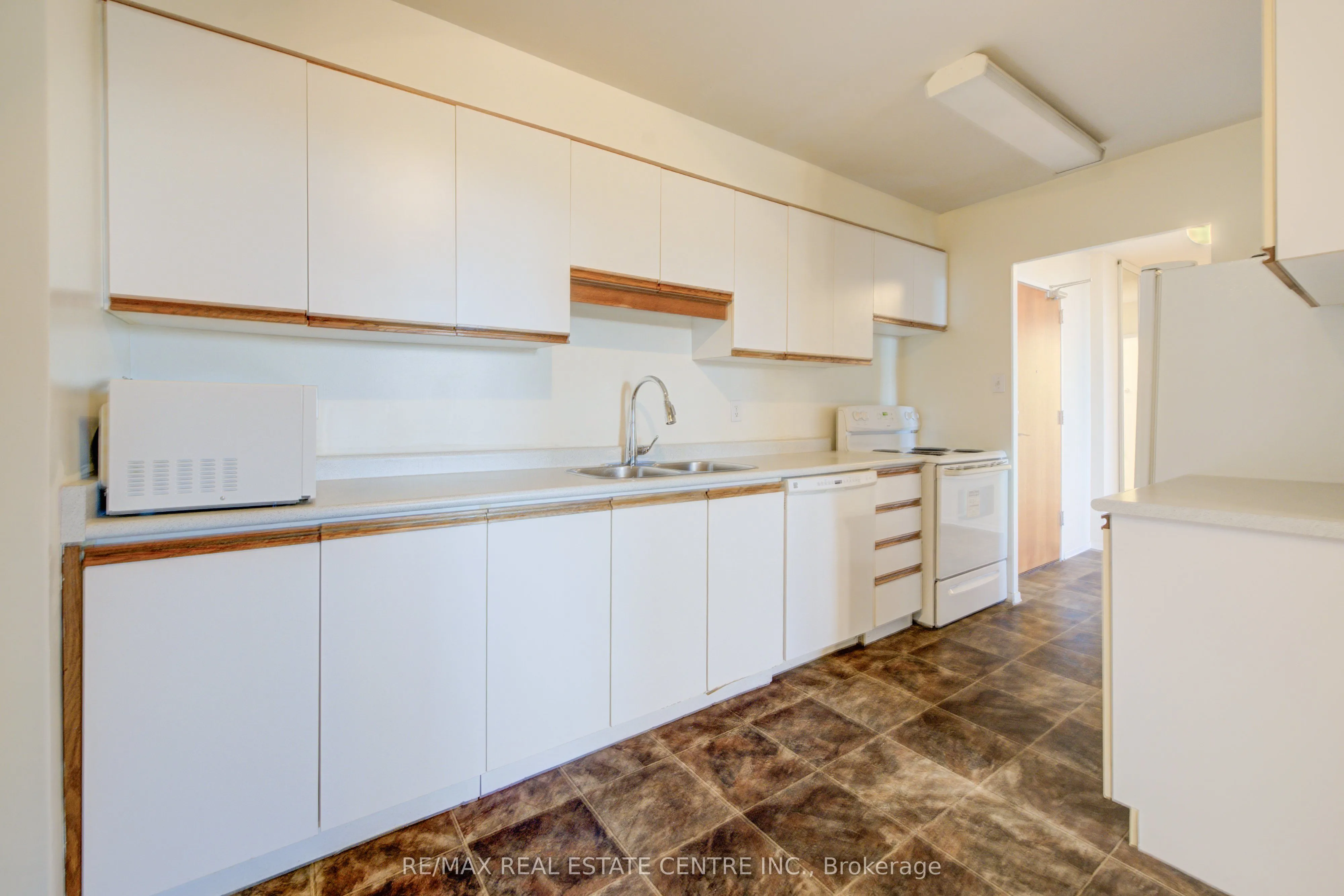 716 The West Mall, #1109