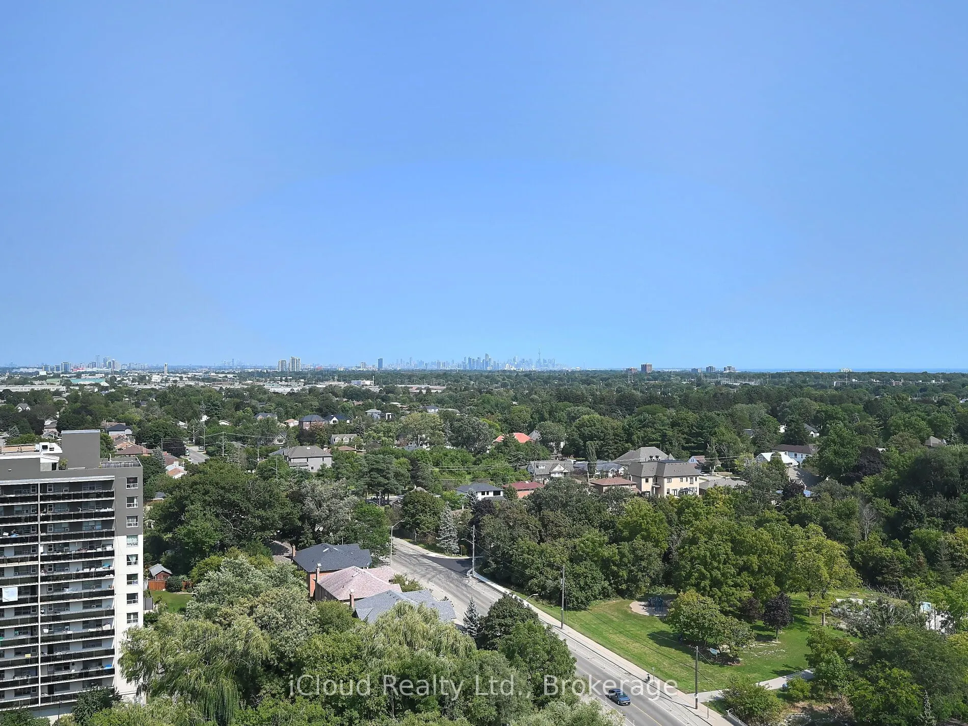 75 King Street E, #PH3