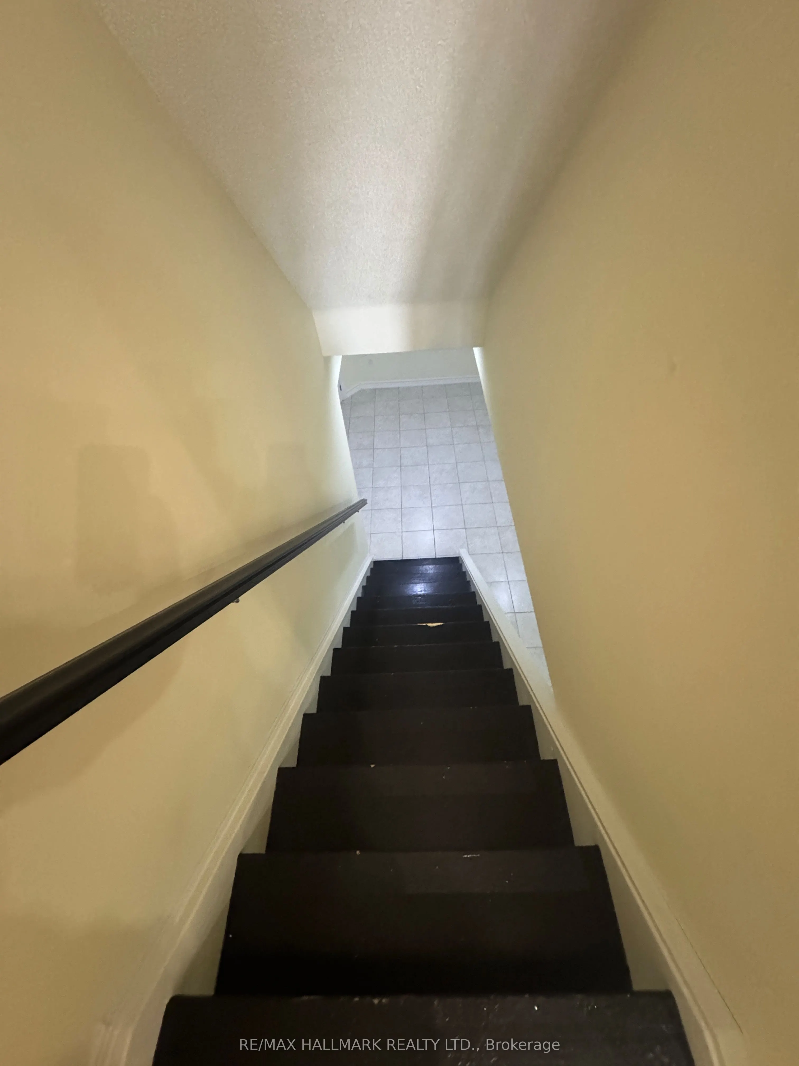 203 Landsbridge Street