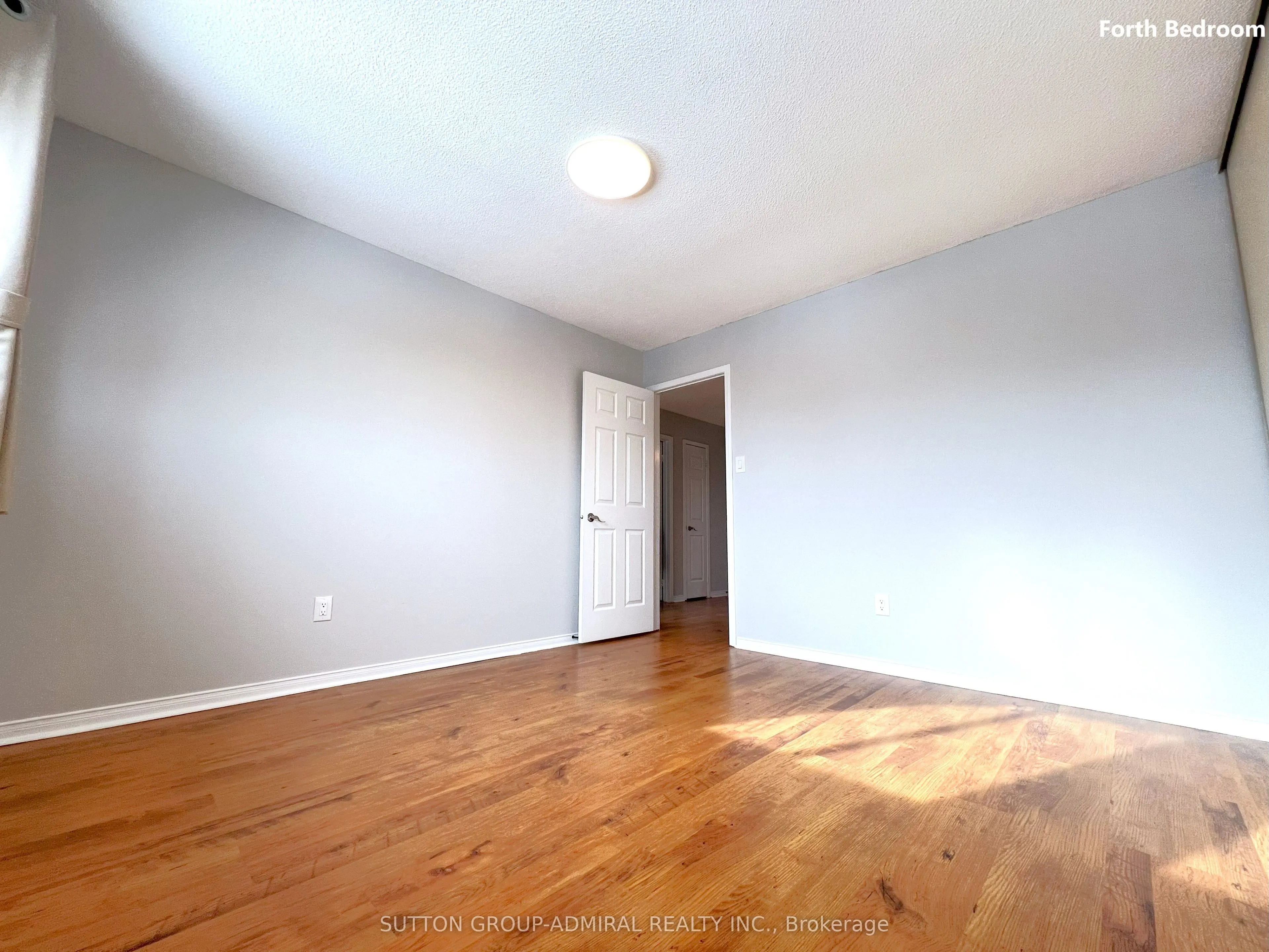 99 Castlehill Road