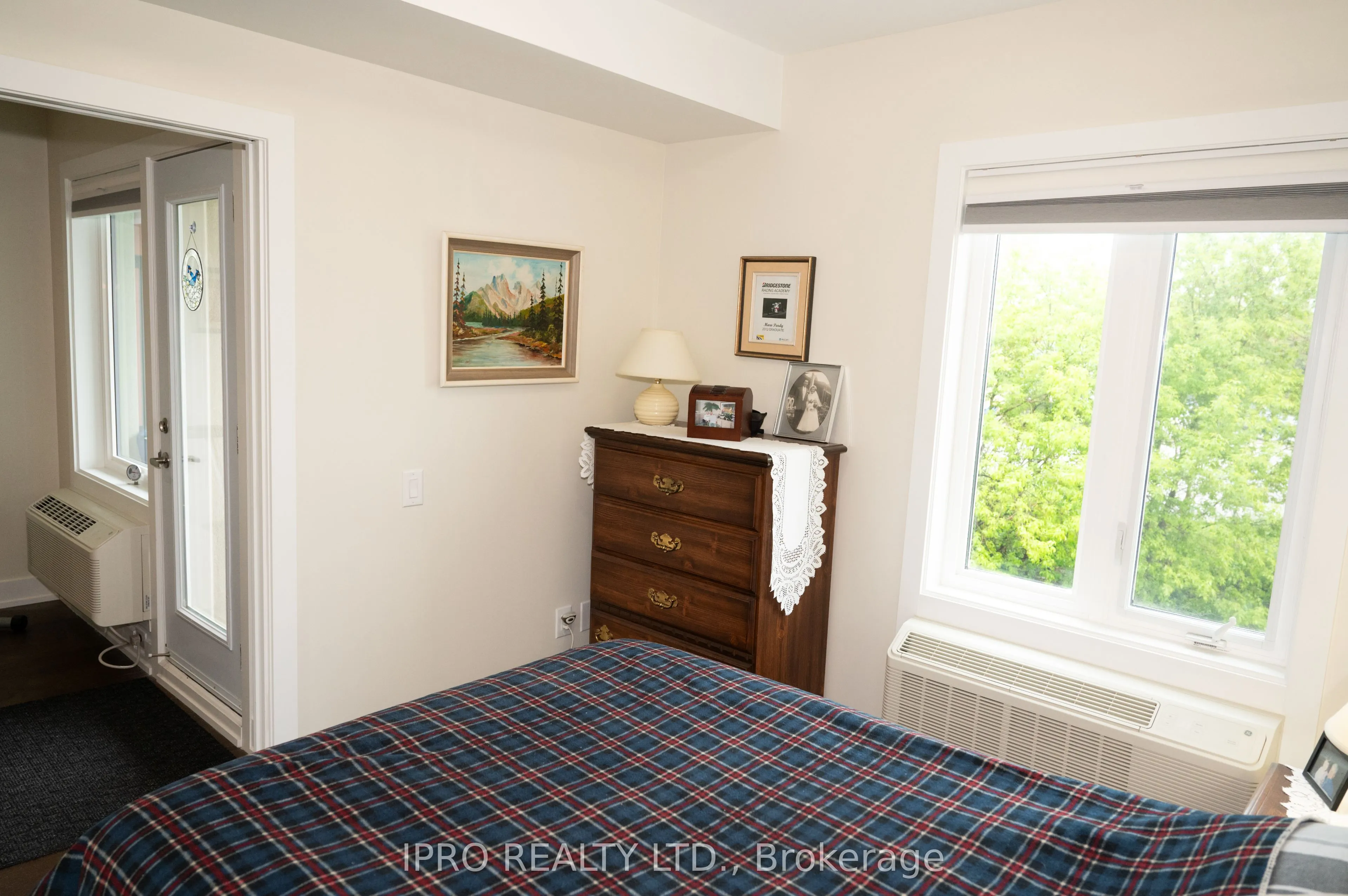 310 Broadway Avenue, #103
