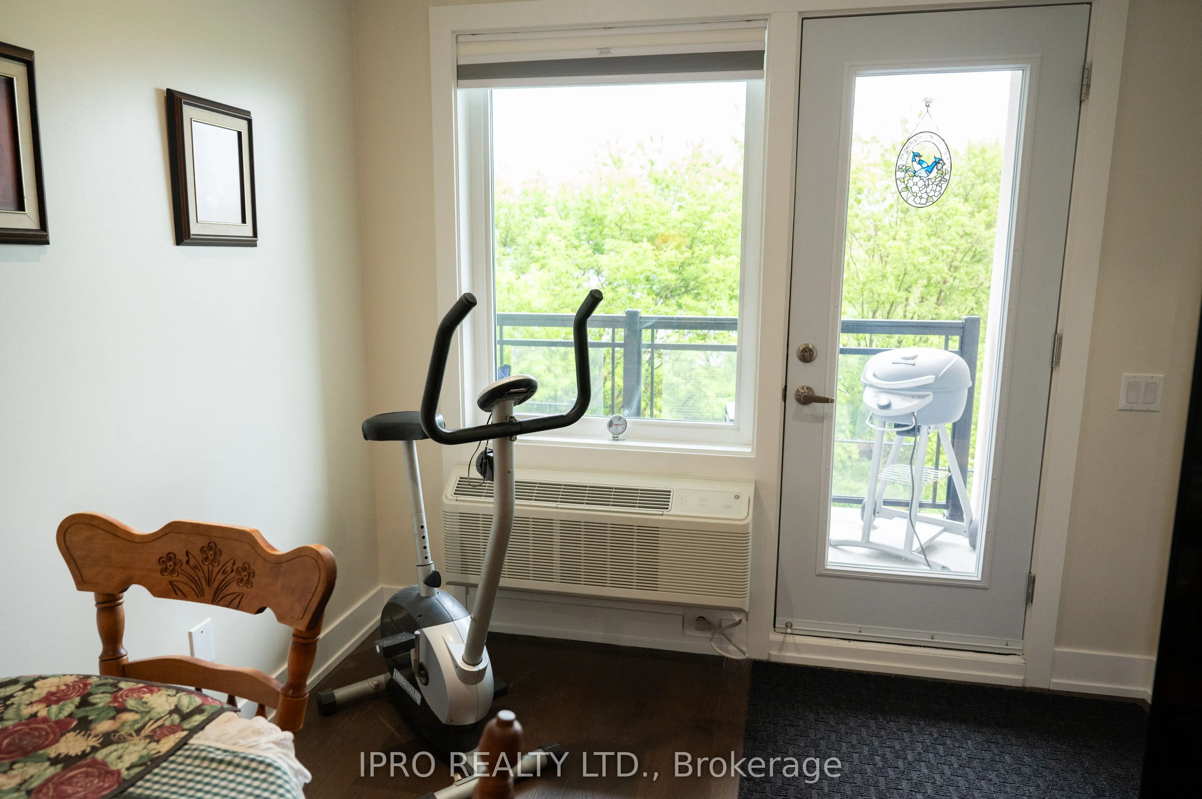 310 Broadway Avenue, #103