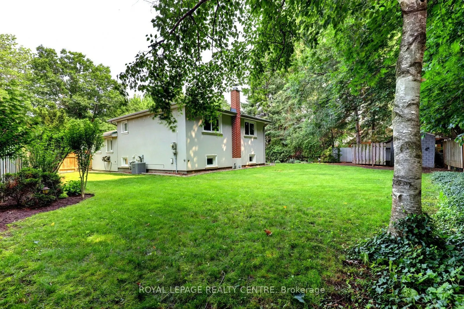 753 Fletcher Valley Crescent