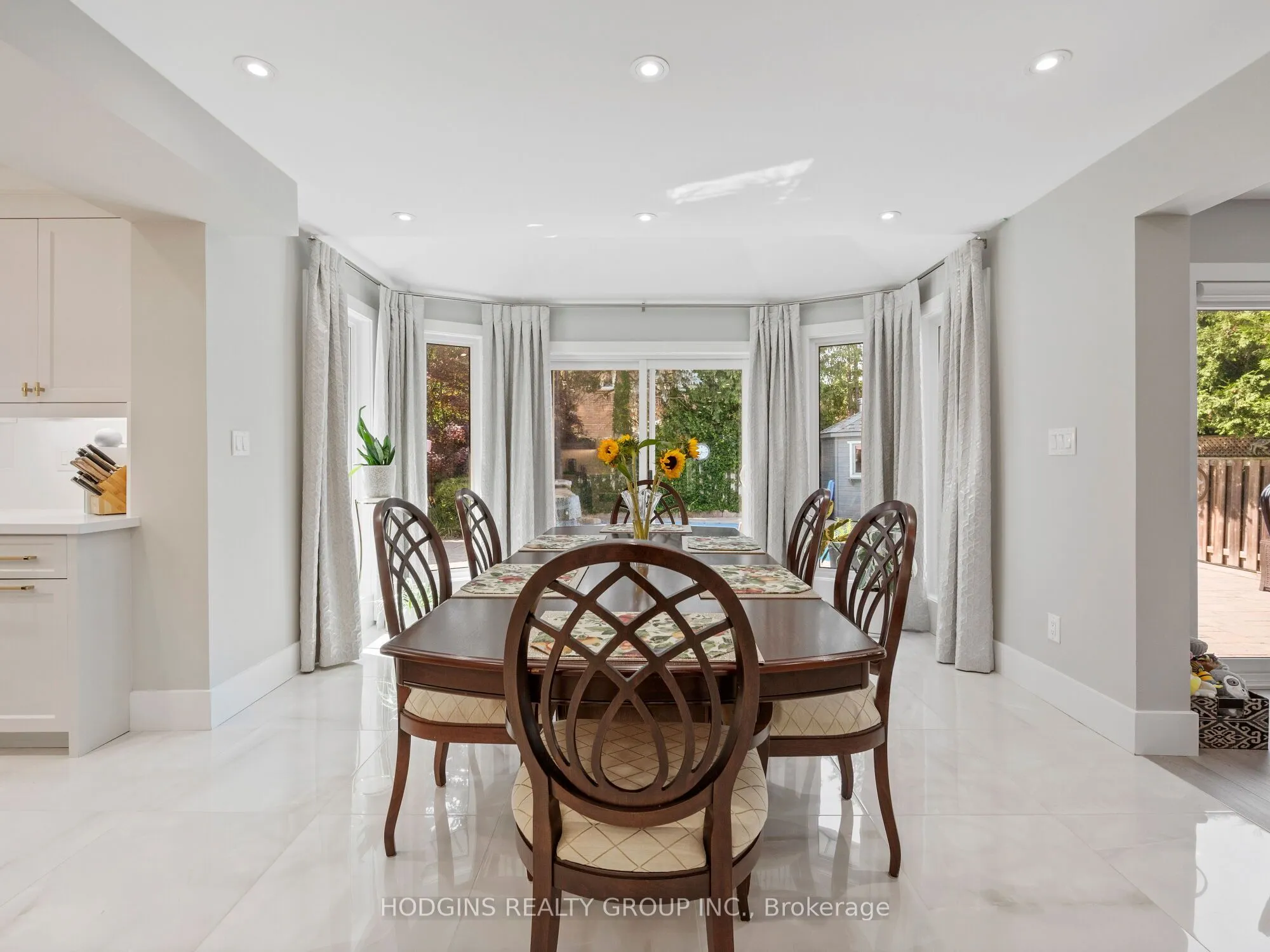 1816 Paddock Crescent