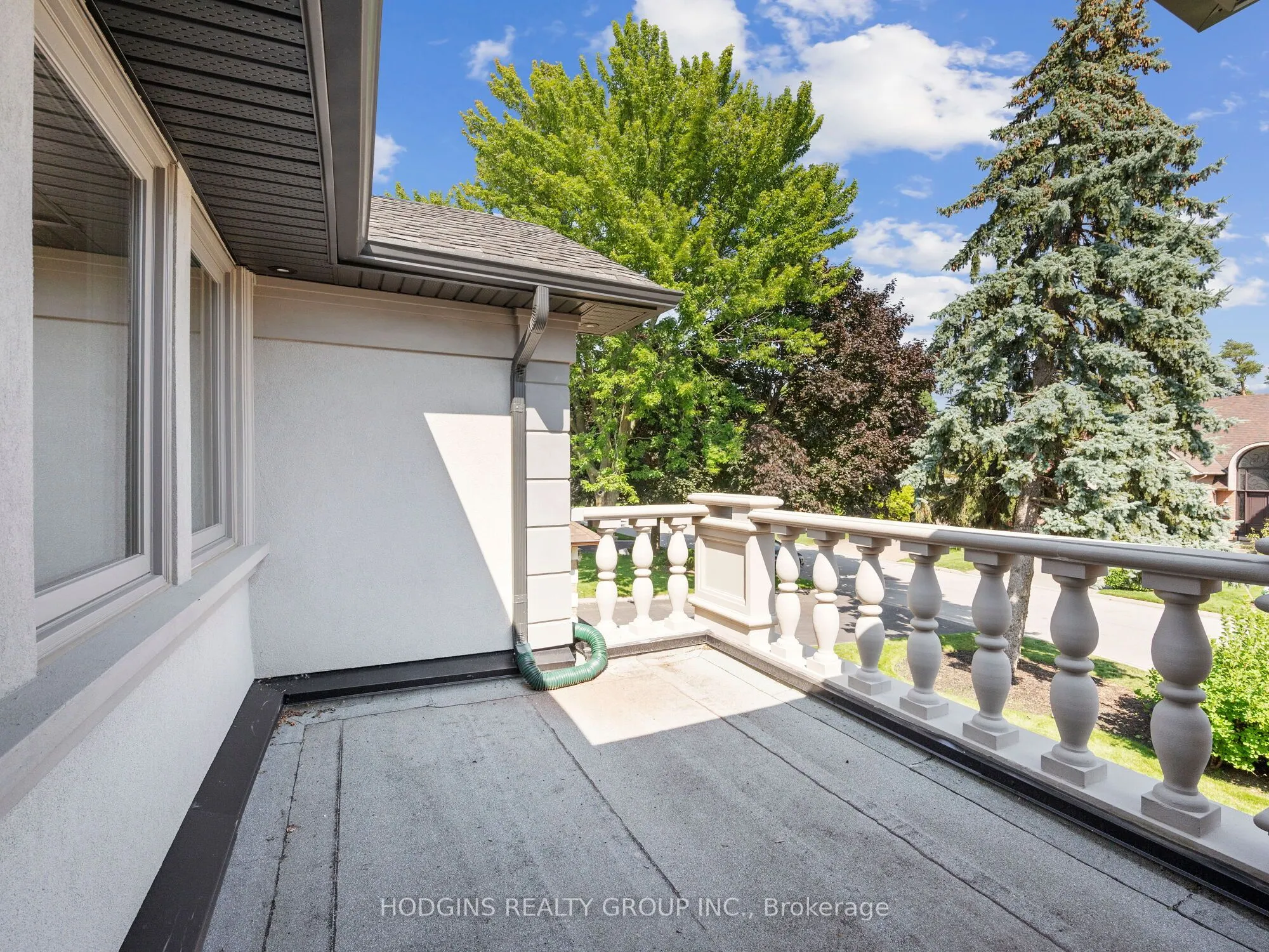 1816 Paddock Crescent