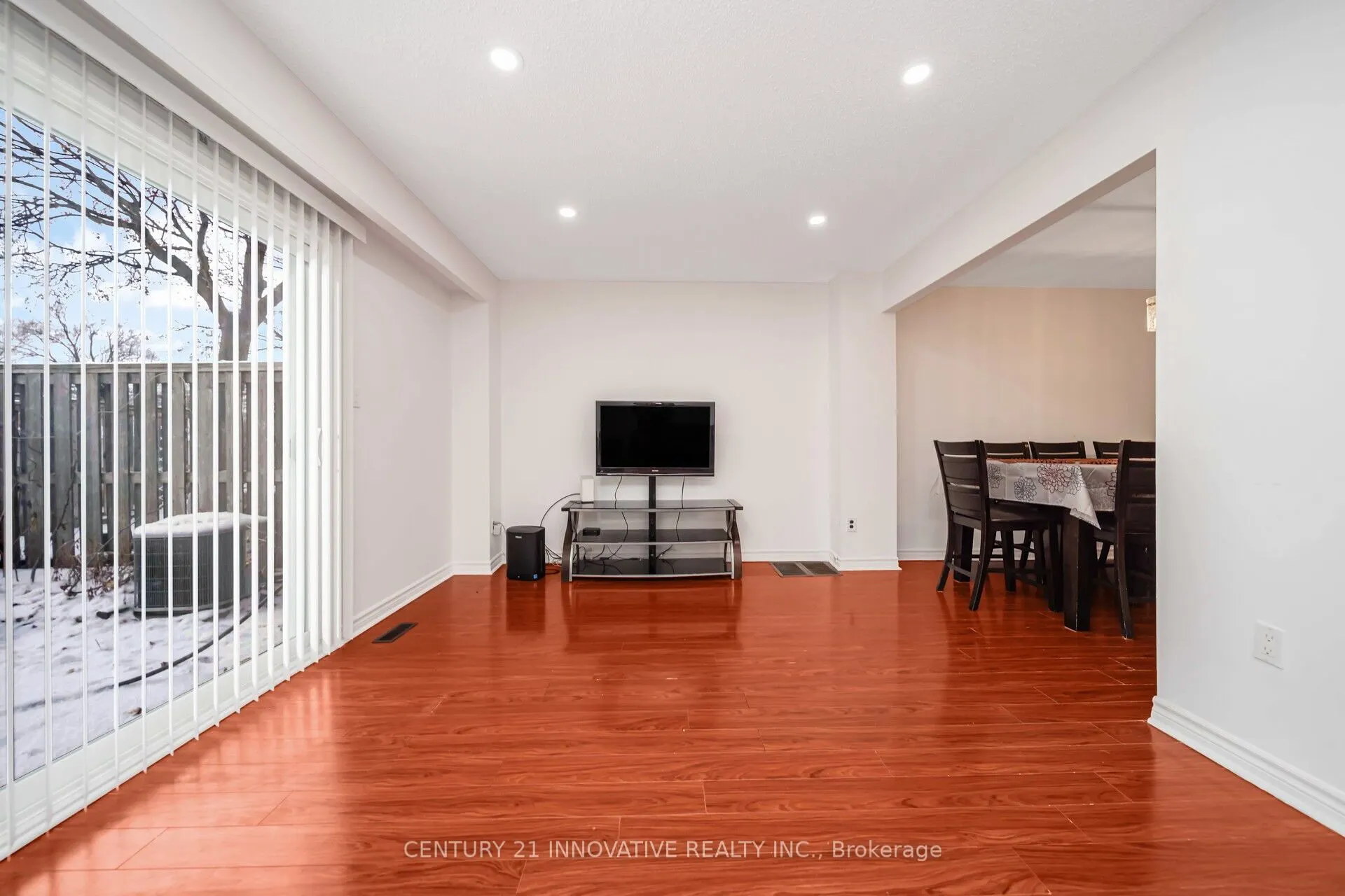 3175 Kirwin Avenue, #5