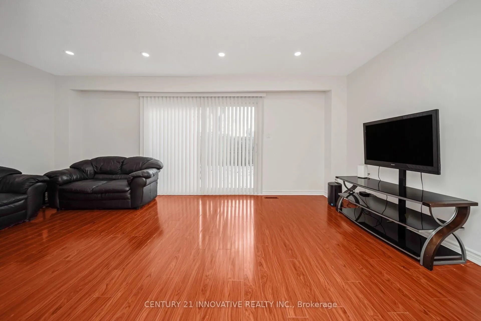 3175 Kirwin Avenue, #5