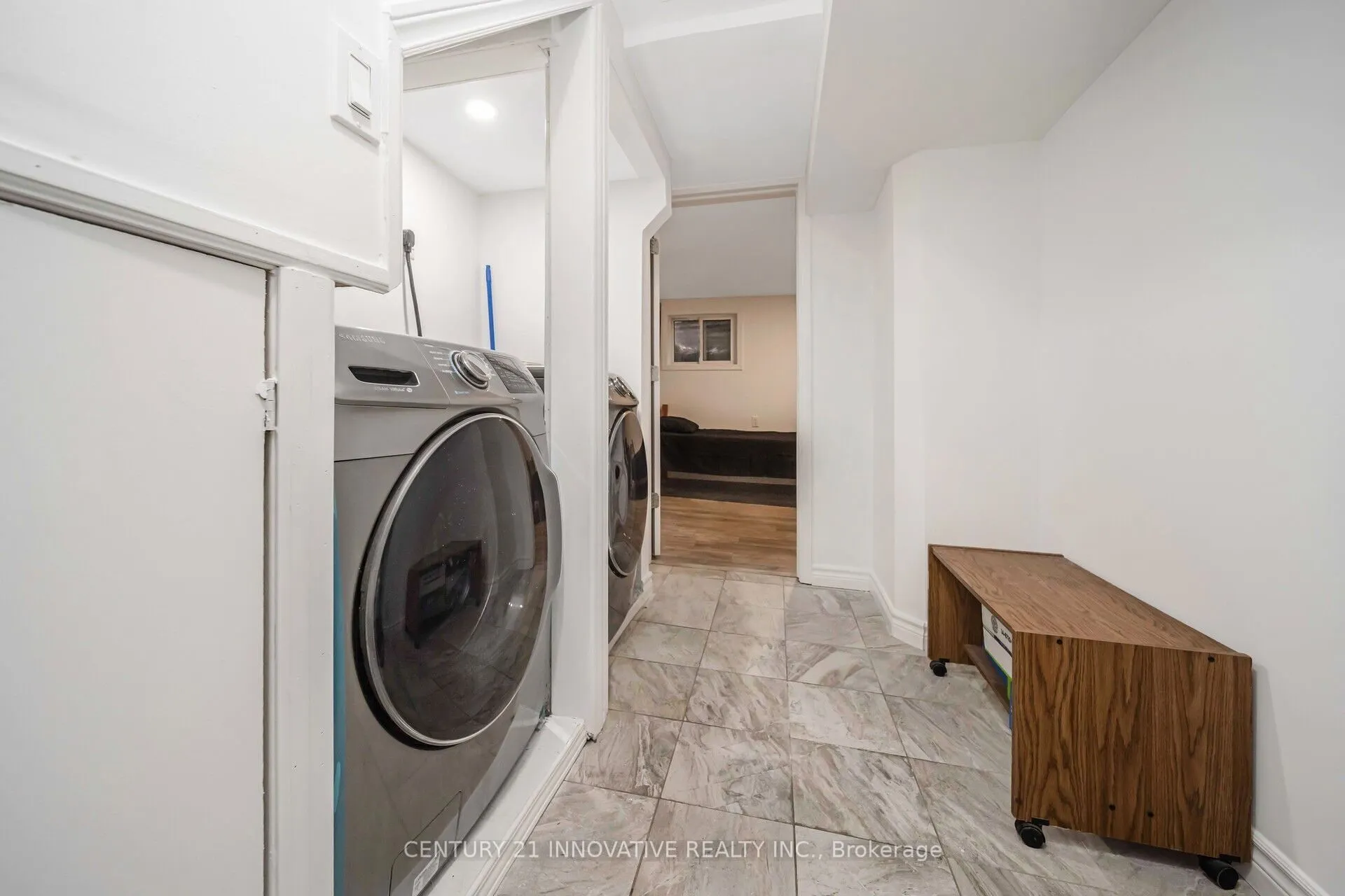 3175 Kirwin Avenue, #5