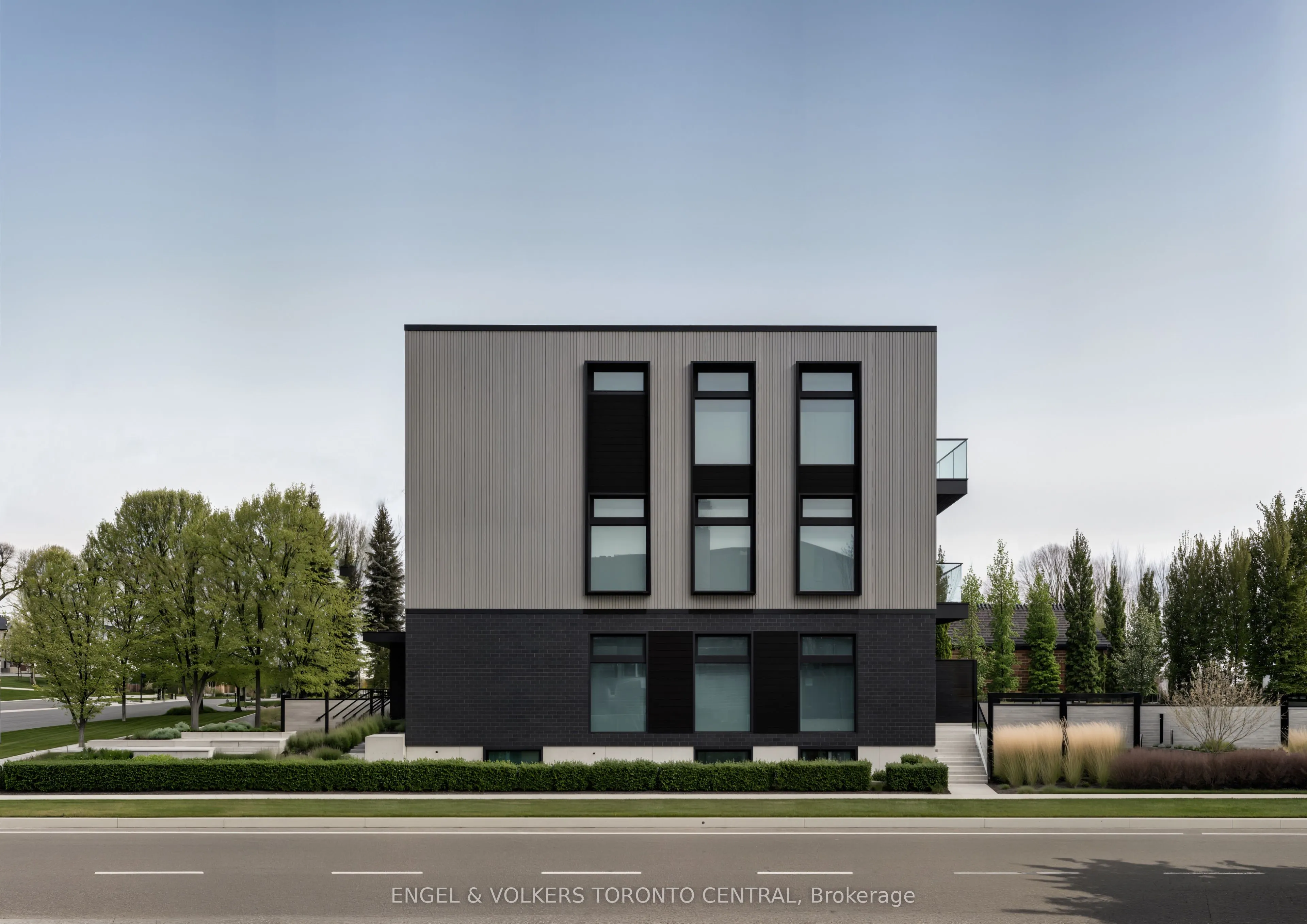276 Lanor Avenue, #B