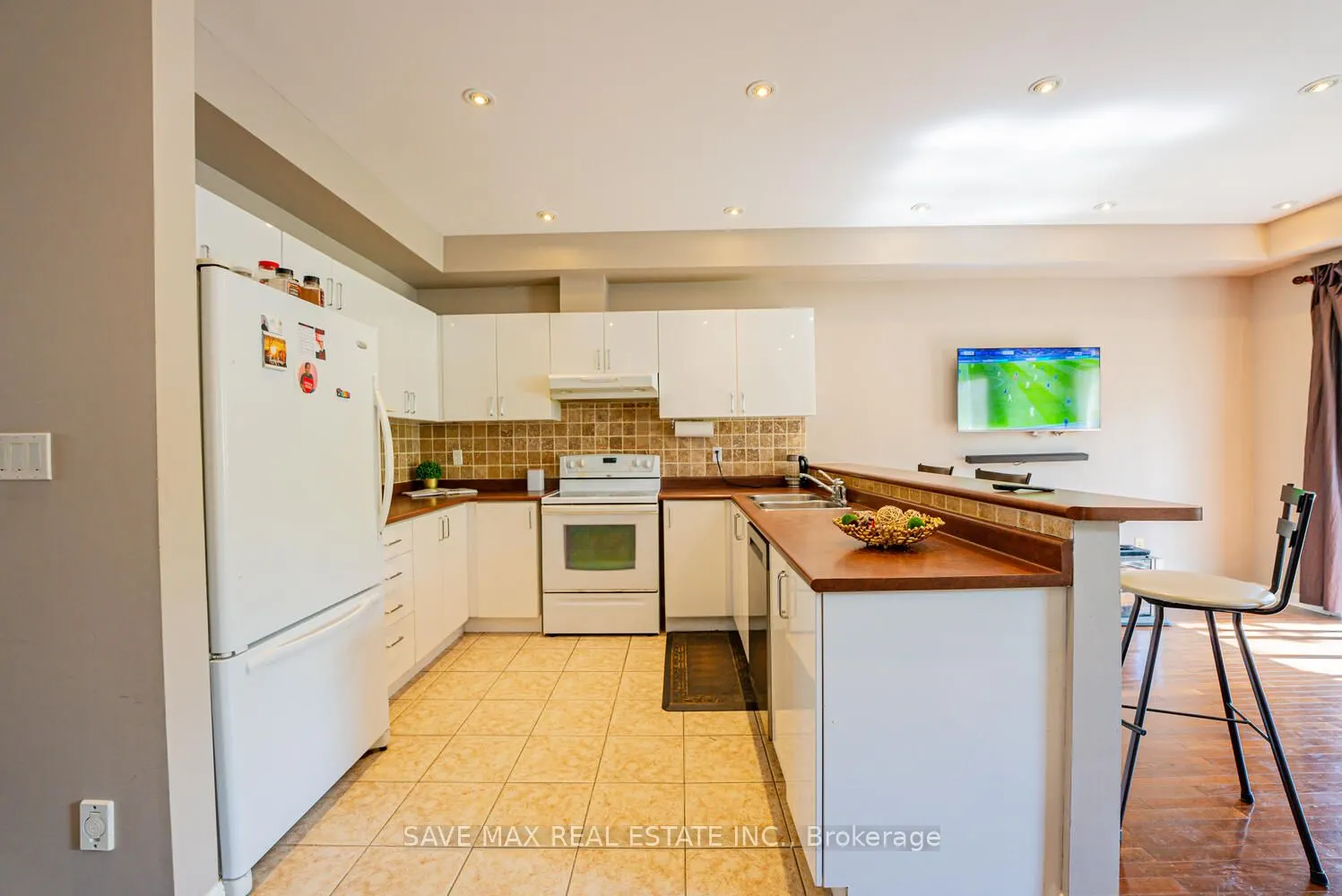 2270 Britania Road W, #18