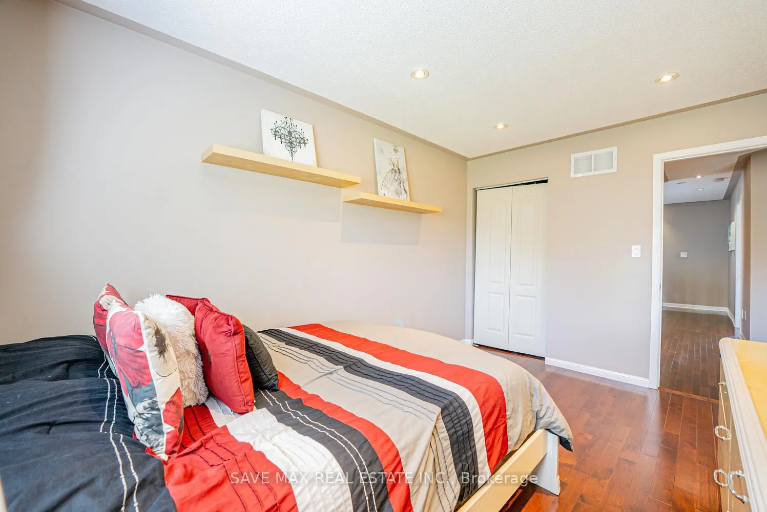 2270 Britania Road W, #18