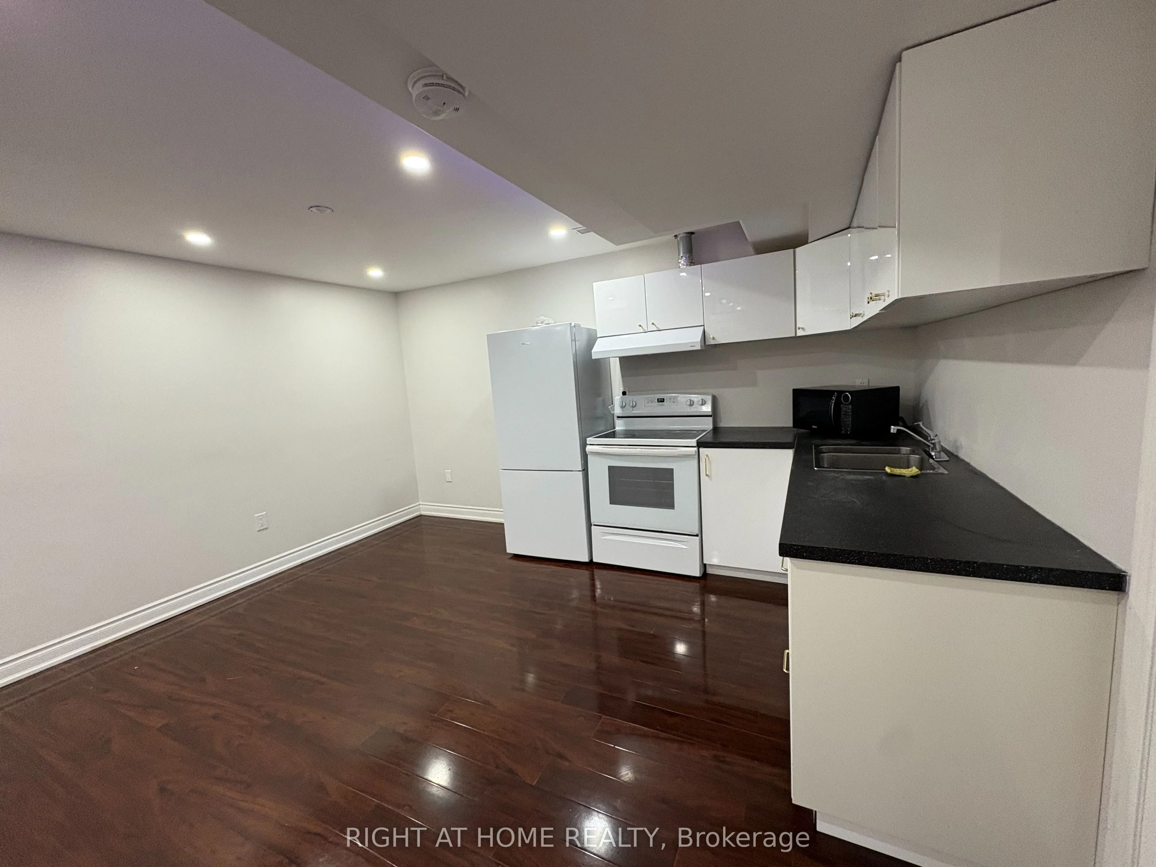 3050 Doyle Street #Basement
