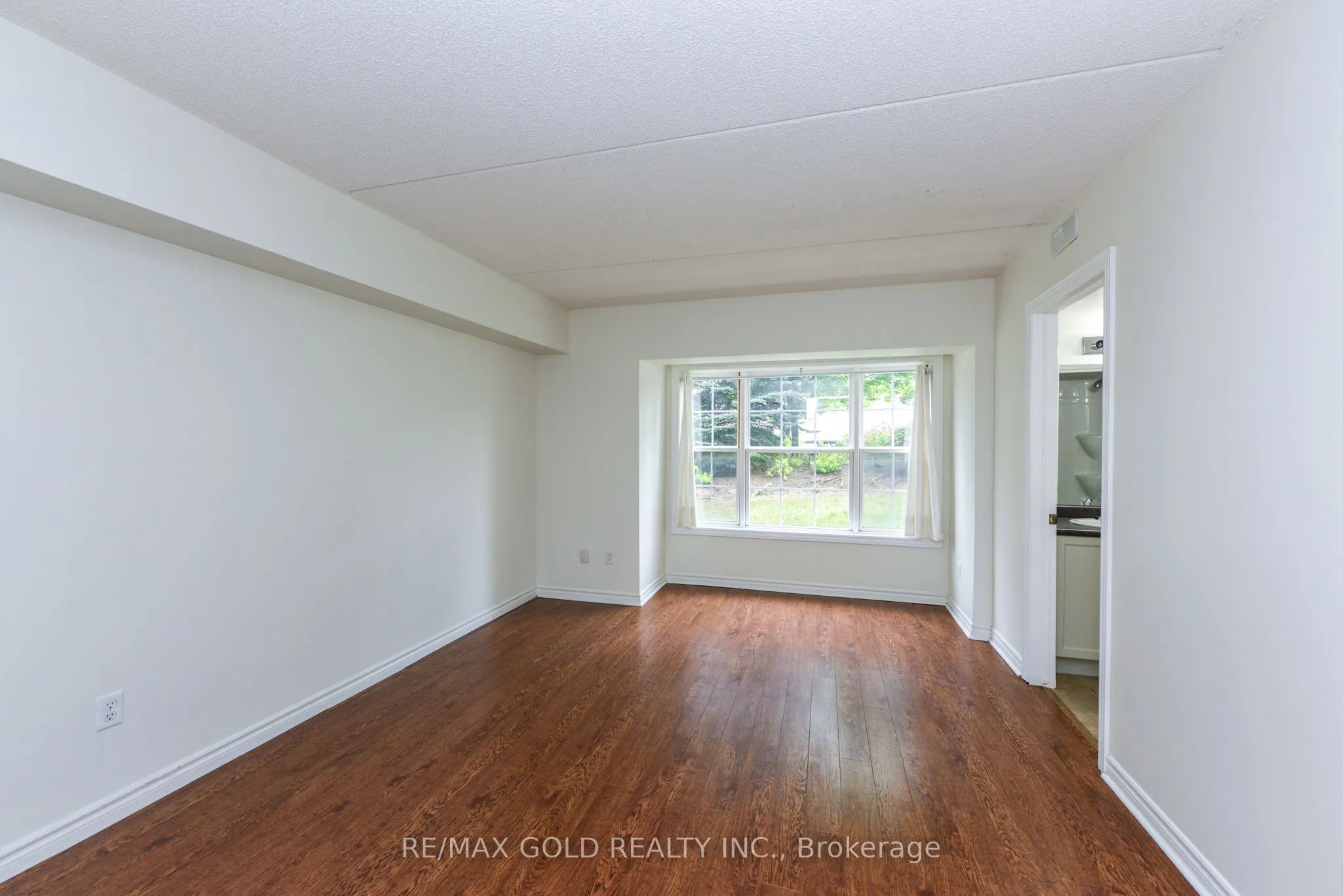 1471 Maple Avenue #112