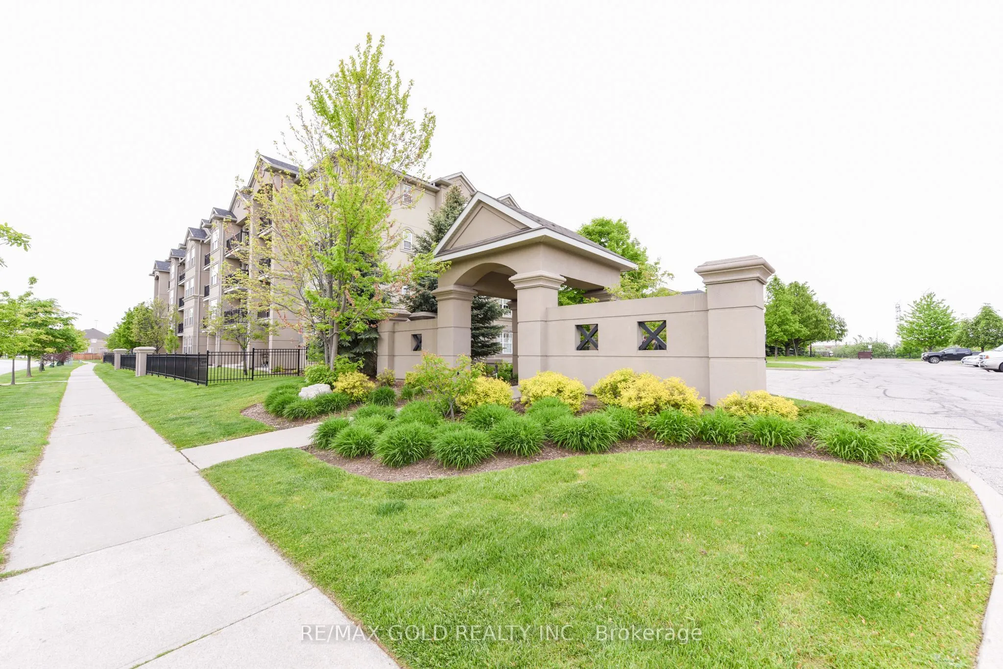 1471 Maple Avenue #112