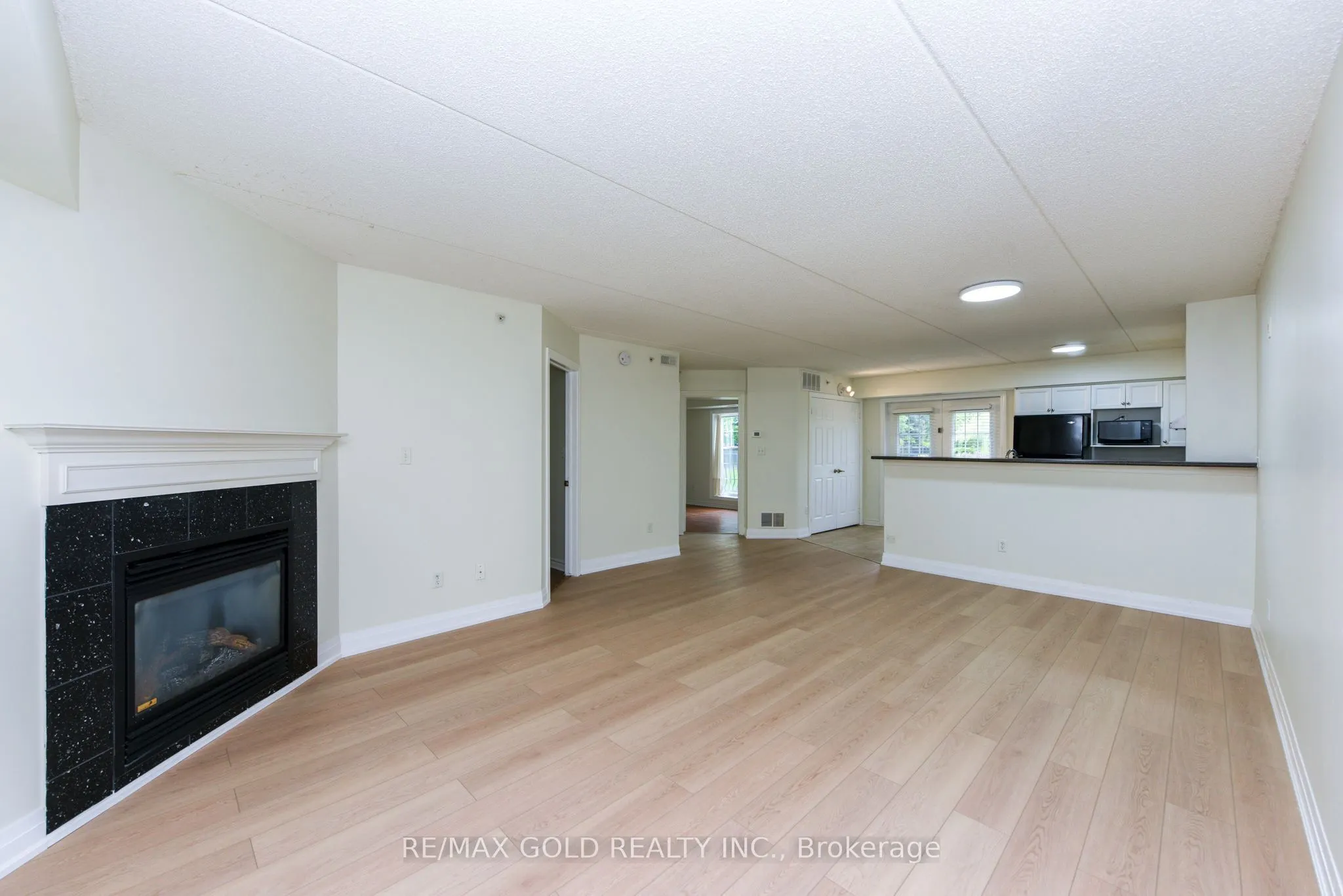1471 Maple Avenue #112