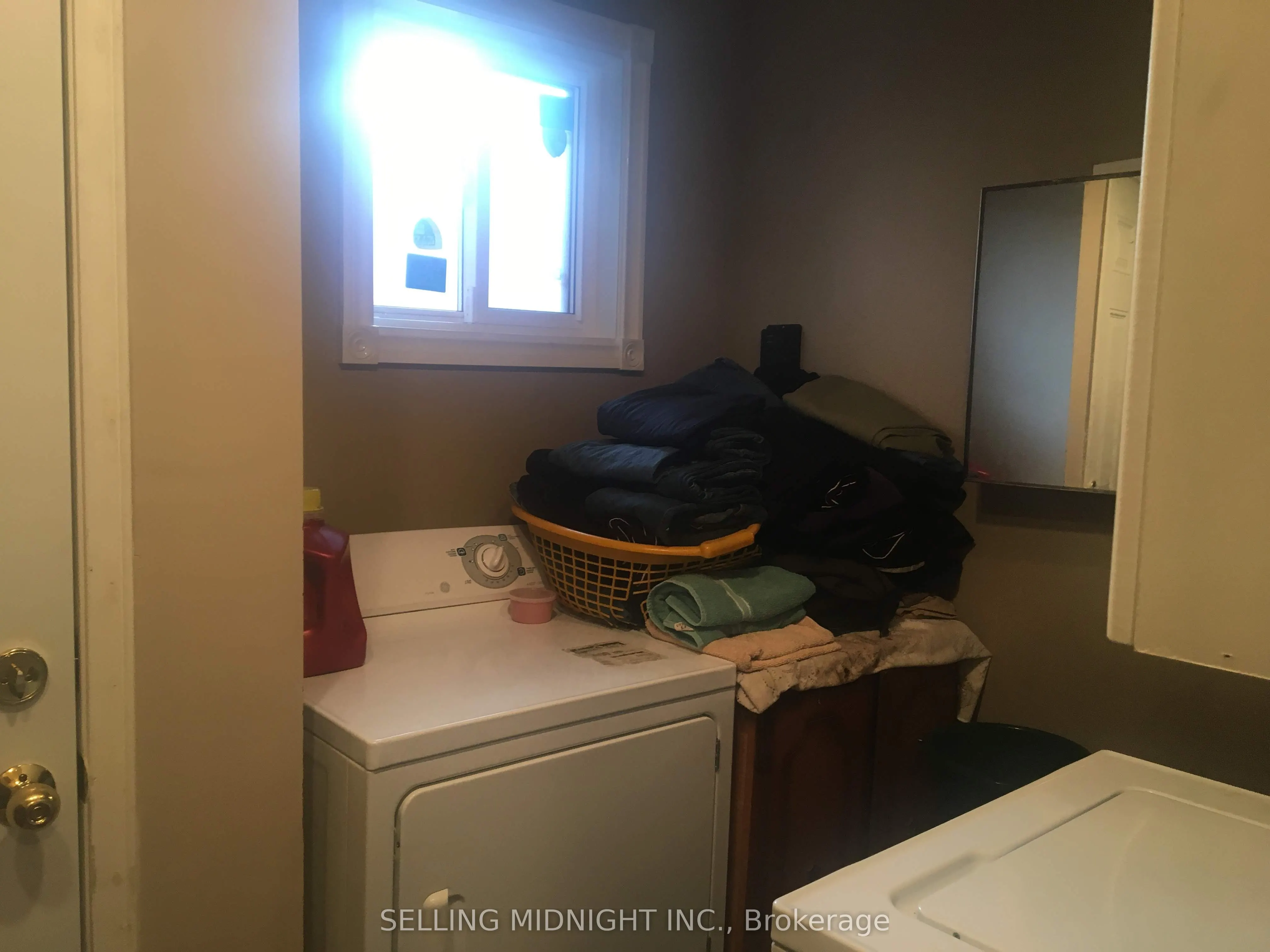 441 Rutherford Road N #Room