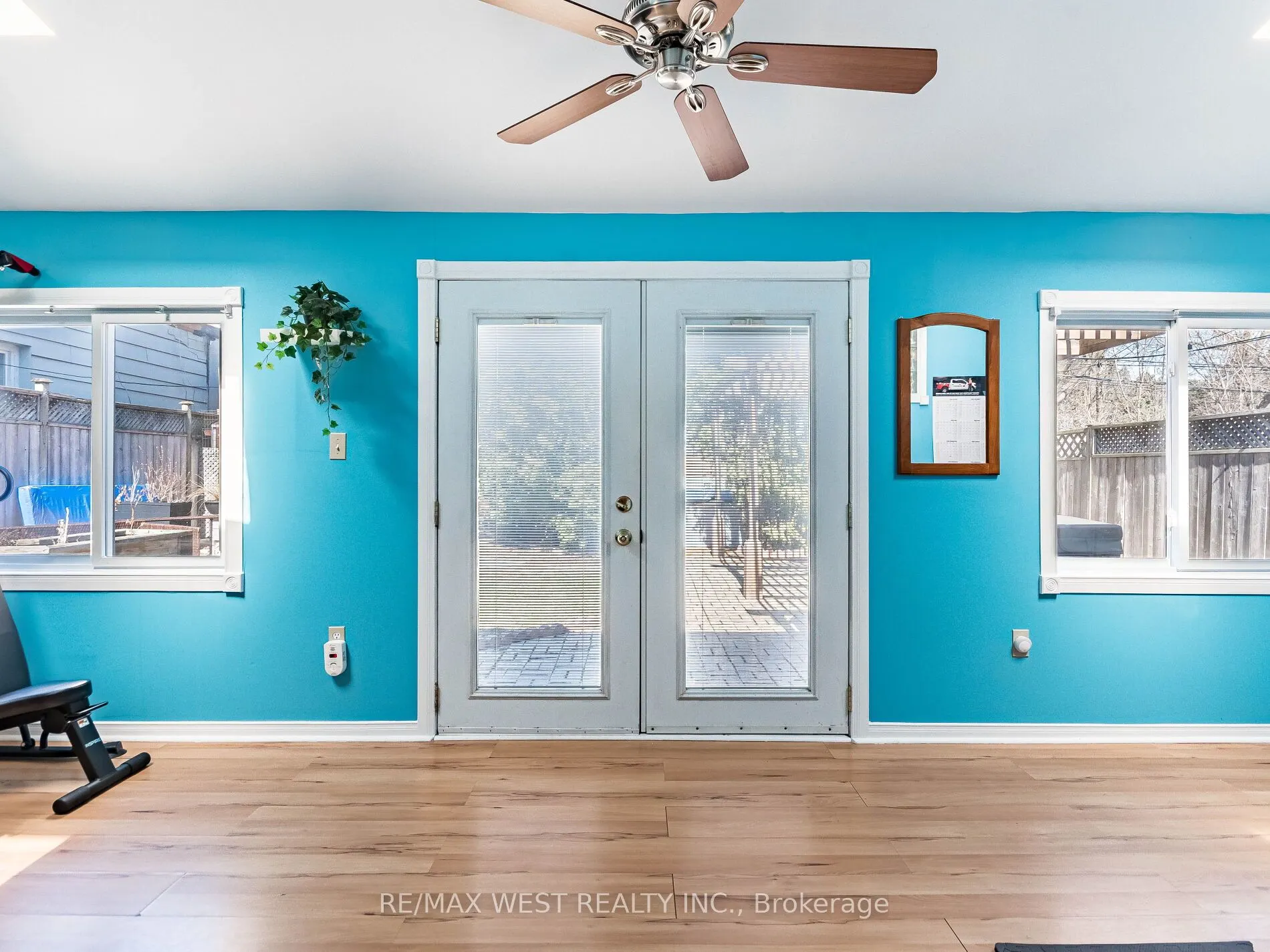76 Laburnham Avenue