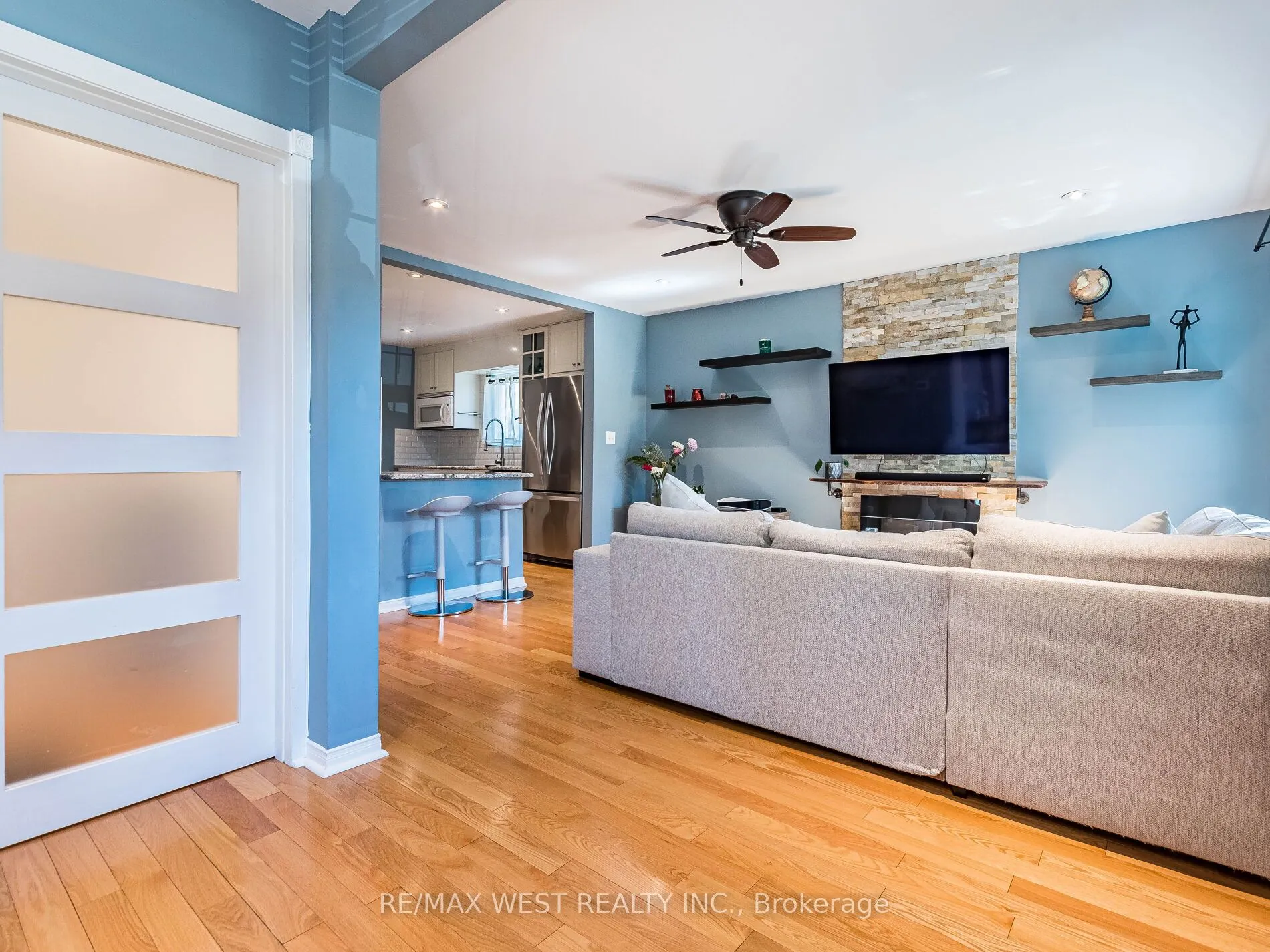76 Laburnham Avenue