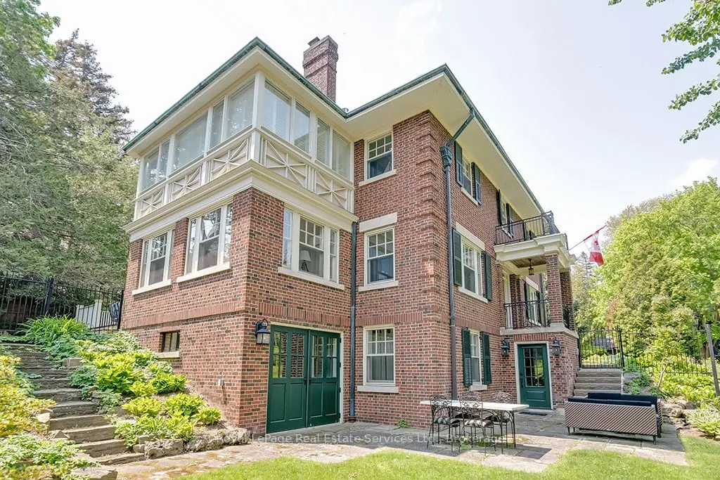 184 King Street