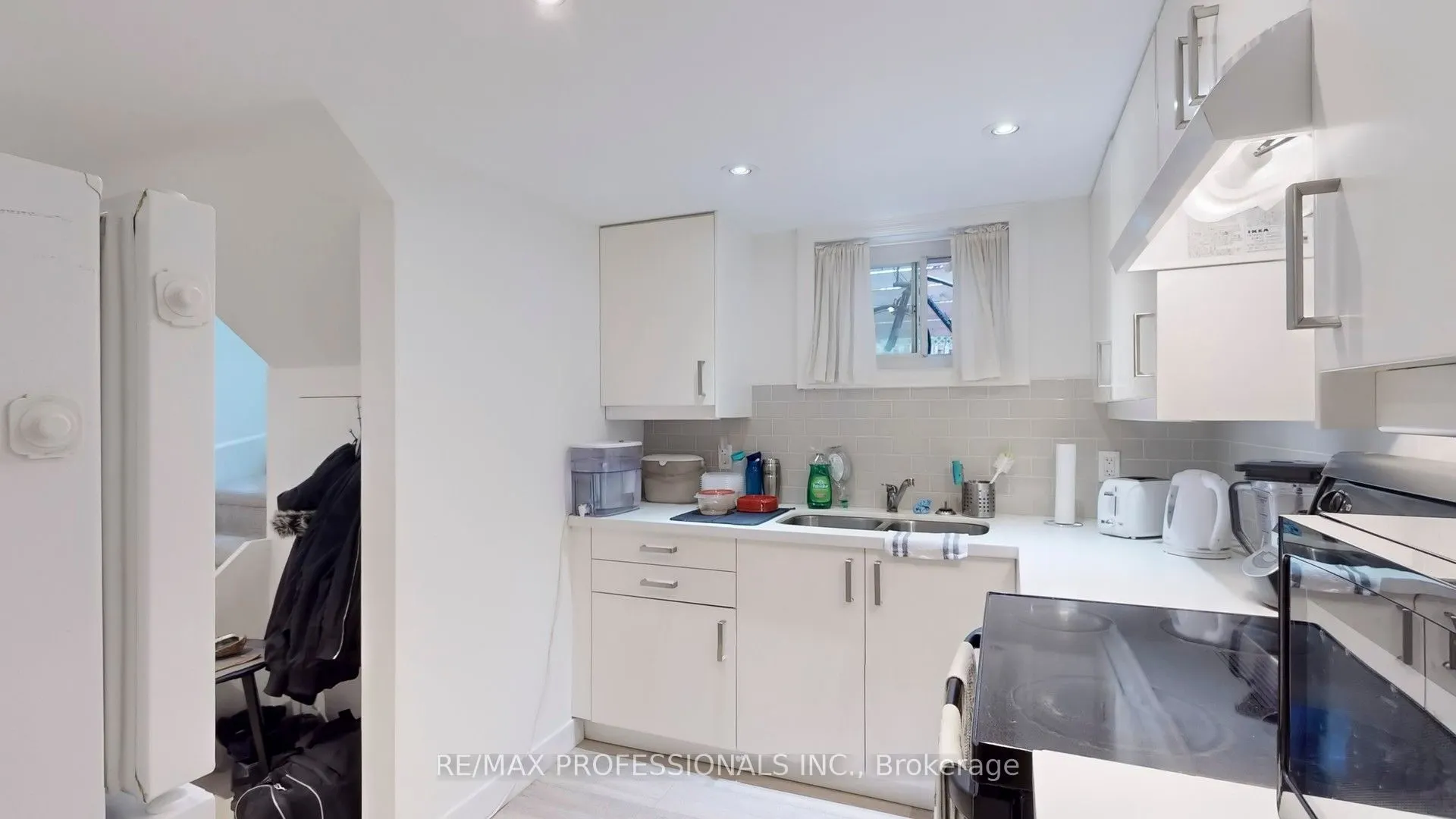 72 Arcadian Circle