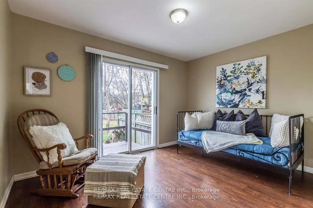 34 Milton Heights Crescent