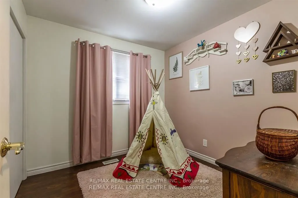 34 Milton Heights Crescent