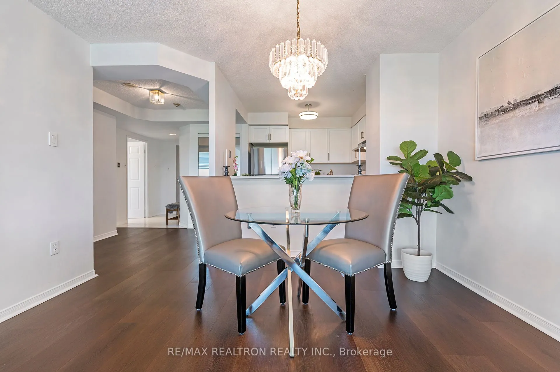 2155 Burnhamthorpe Road W, #1301